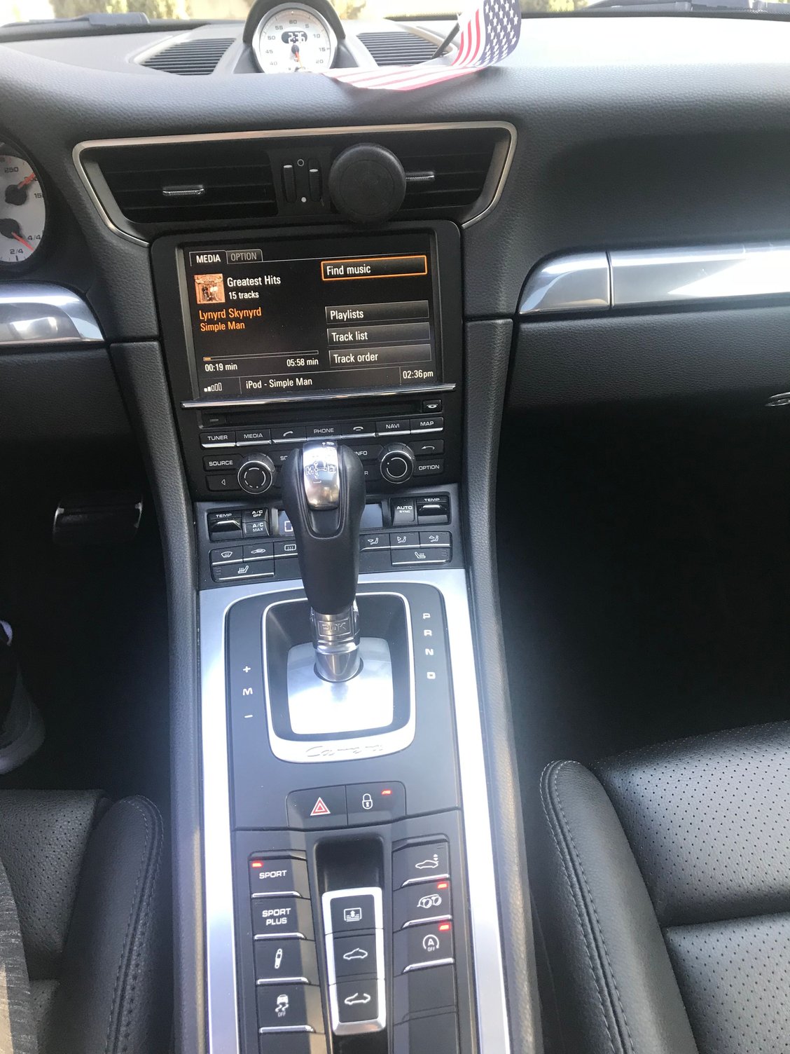 2014 Porsche 911 - 2014 Porsche 911S - CPO til July 2020 - Used - VIN WP0AB2A96ES122669 - 26,400 Miles - 6 cyl - 2WD - Automatic - Coupe - White - Burbank, CA 91501, United States