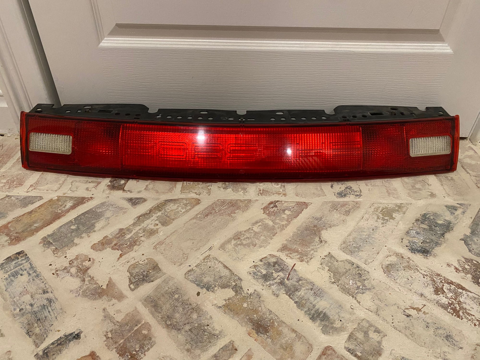 Lights - 993 center taillight - Used - 1995 to 1998 Porsche 911 - Staten Island, NY 10309, United States