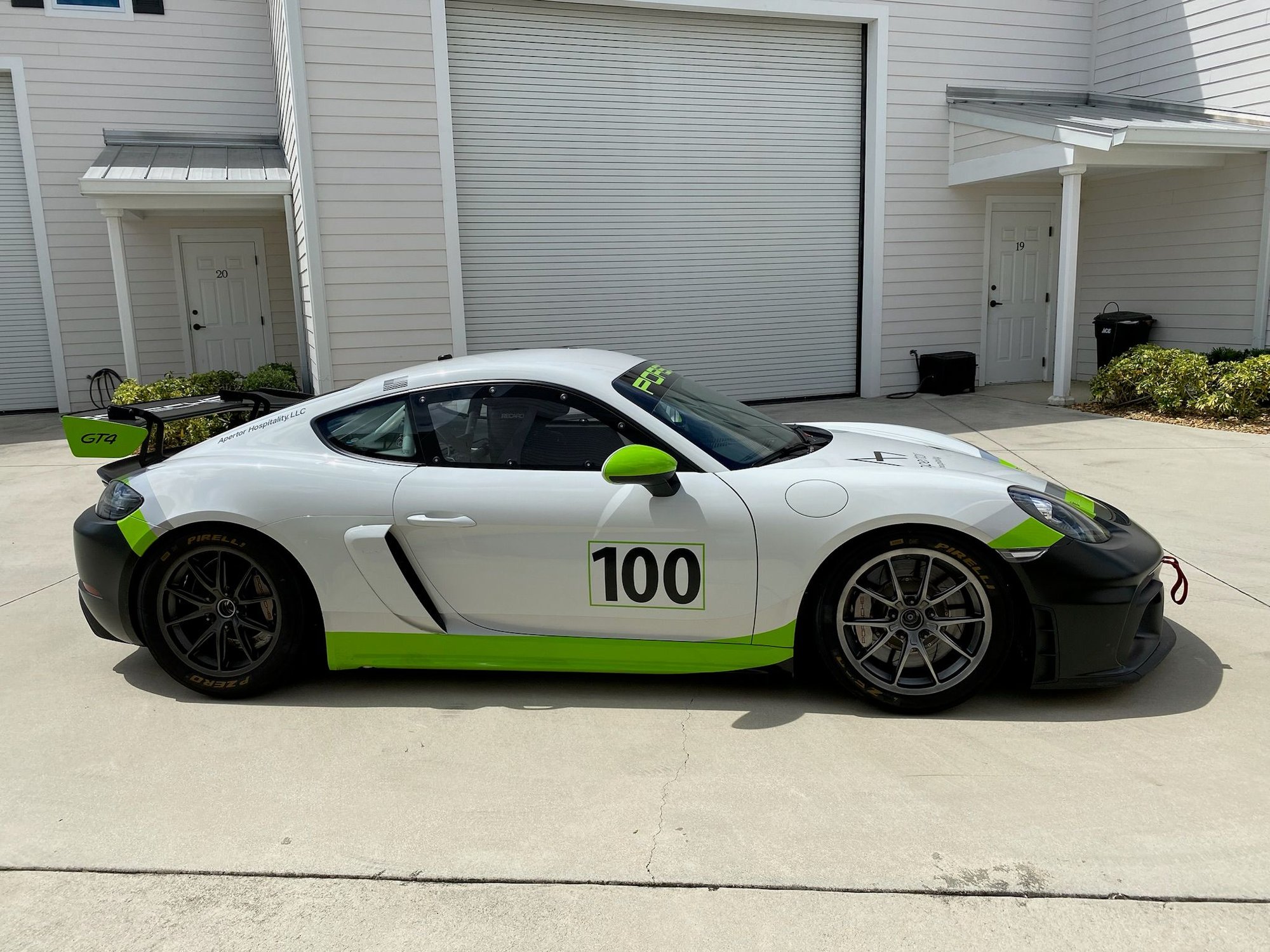 2020 Porsche 718 Cayman - 2020 Porsche 718 GT4 Clubsport Competition - Used - VIN WP0ZZZ98ZLK299742 - 2,675 Miles - Fort Myers, FL 33908, United States
