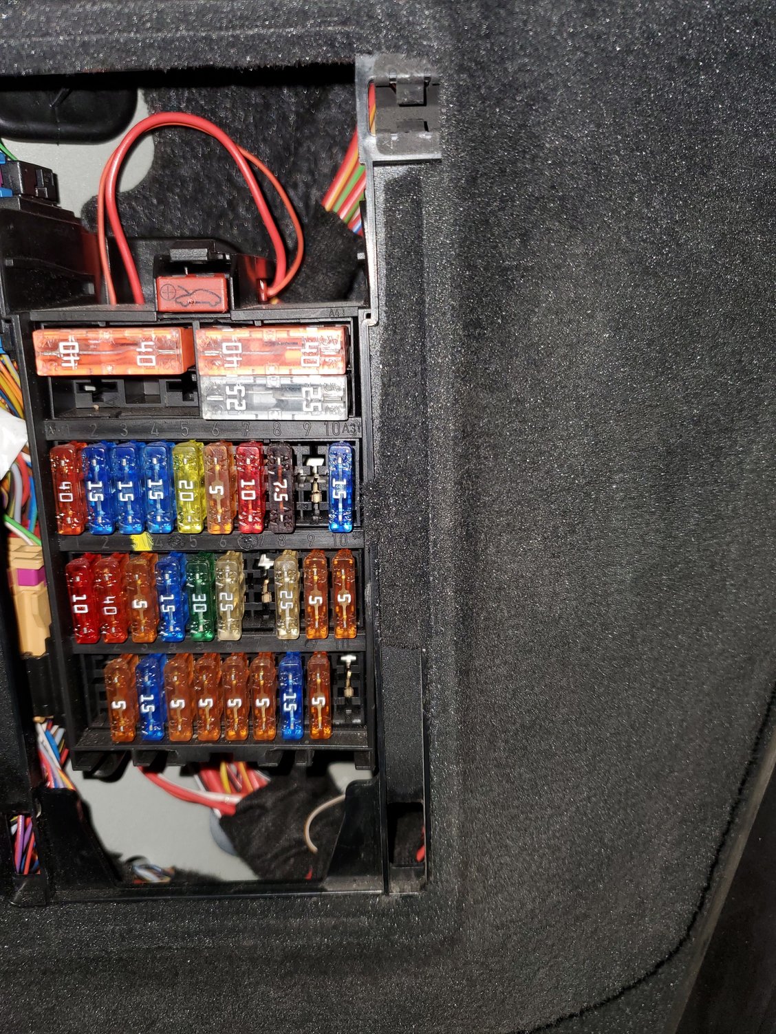 PM Pic of Fuse Box Rennlist Porsche Discussion Forums
