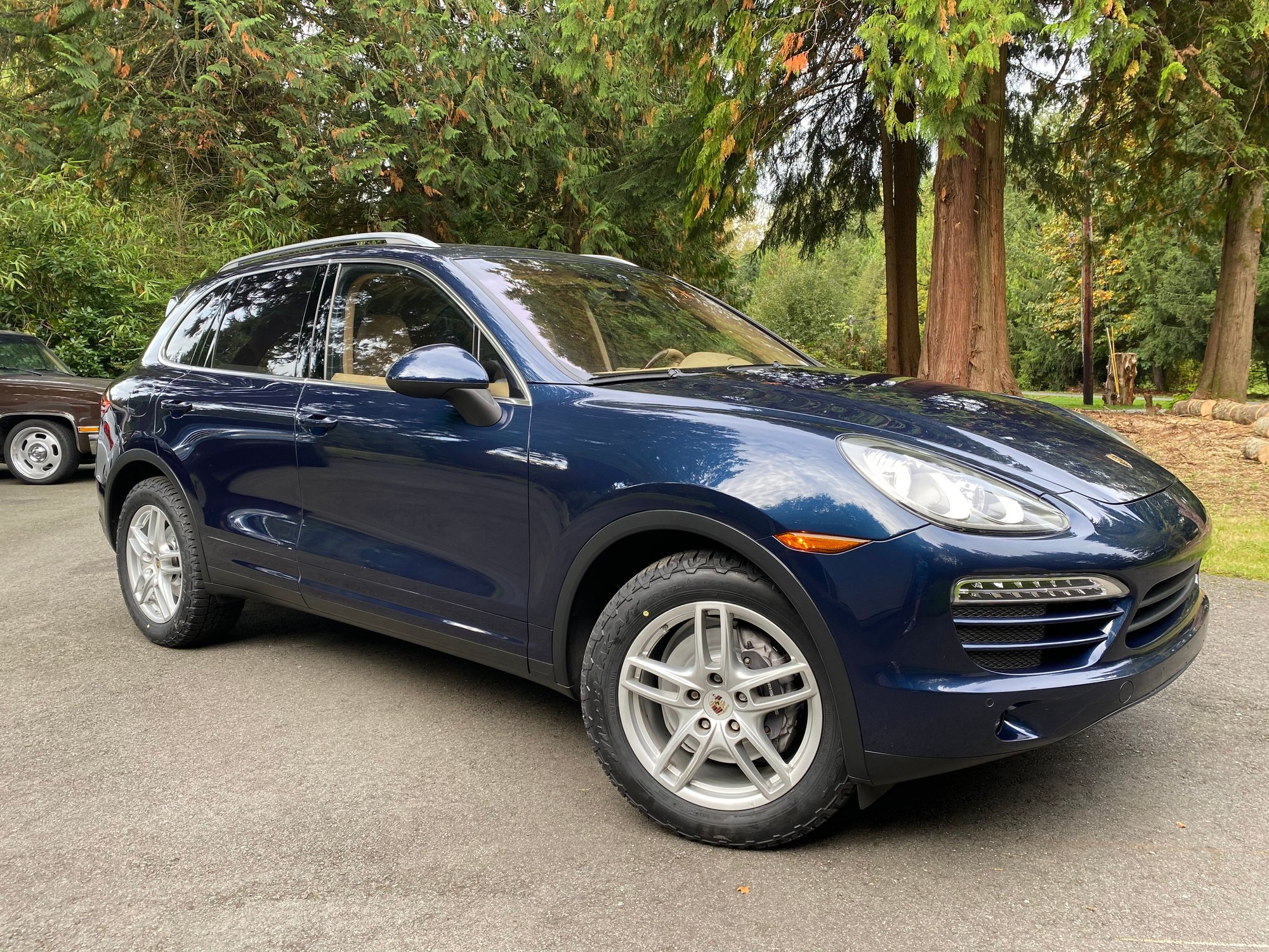 2011 Porsche Cayenne - 2011 Cayenne Manual - Dark Metallic Blue over Luxor Beige - Used - VIN 12345678998765432 - 100,250 Miles - 6 cyl - AWD - Manual - SUV - Blue - Monroe, WA 98272, United States