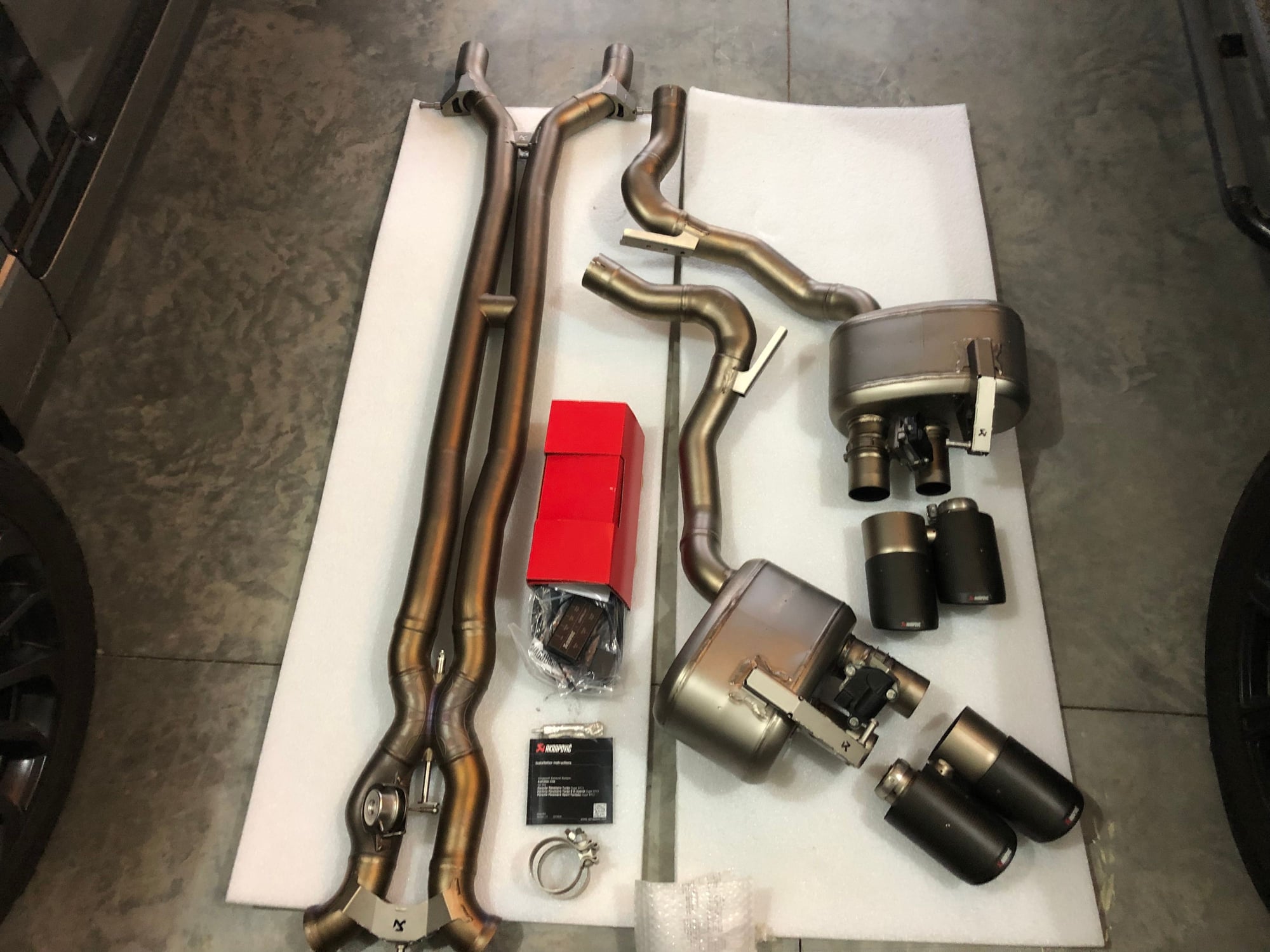 Engine - Exhaust - Akrapovic Panamera Turbo / S E-Hybrid / Sport Turismo 971Carbon Tips - Used - 2017 to 2019 Porsche Panamera - Dakota Dunes, SD 57049, United States