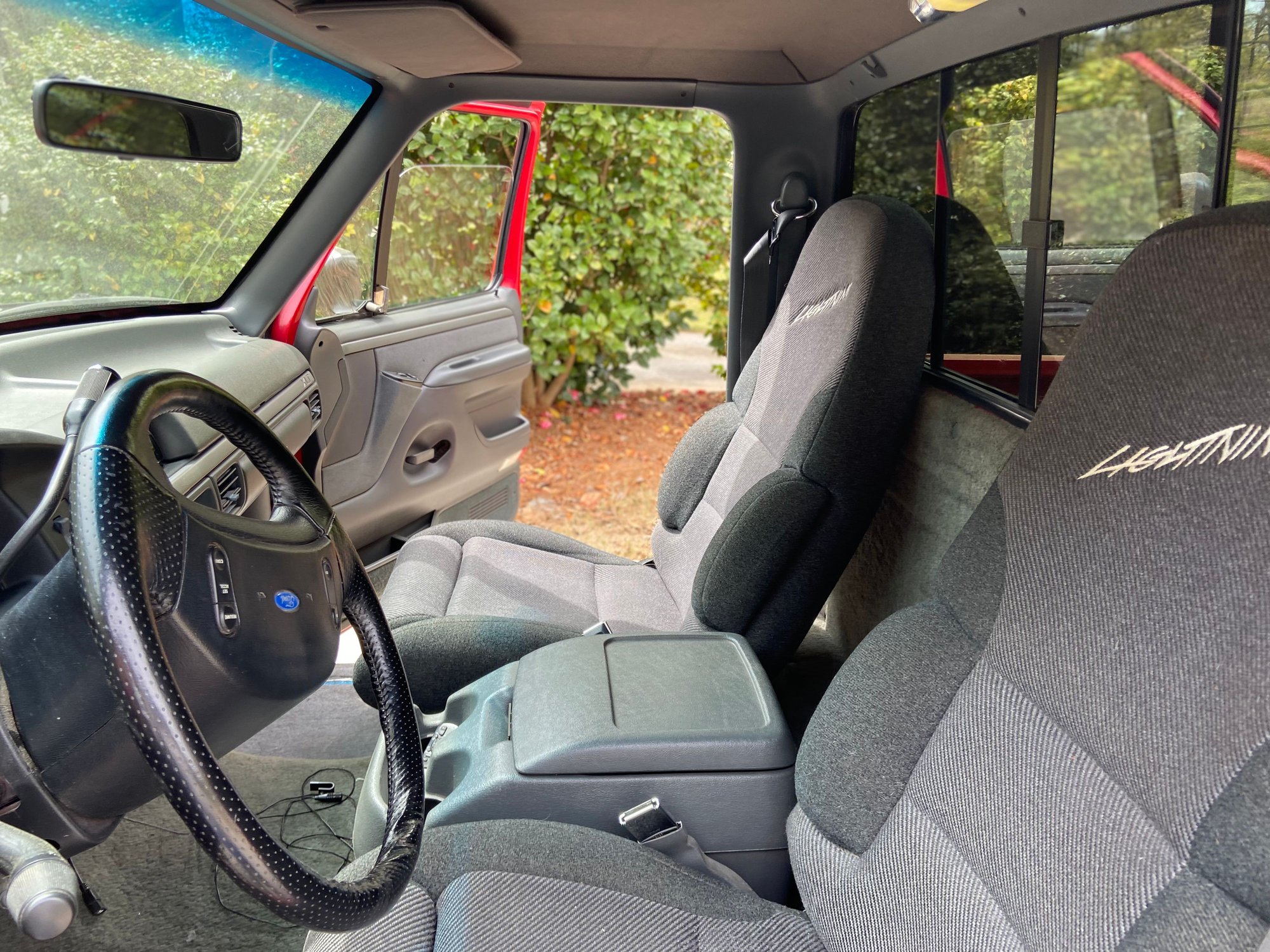 1993 Ford F-150 - 1993 ford lightning - Used - VIN 1111111111111111 - 134,000 Miles - 8 cyl - 2WD - Automatic - Truck - Red - Atlanta, GA 30328, United States