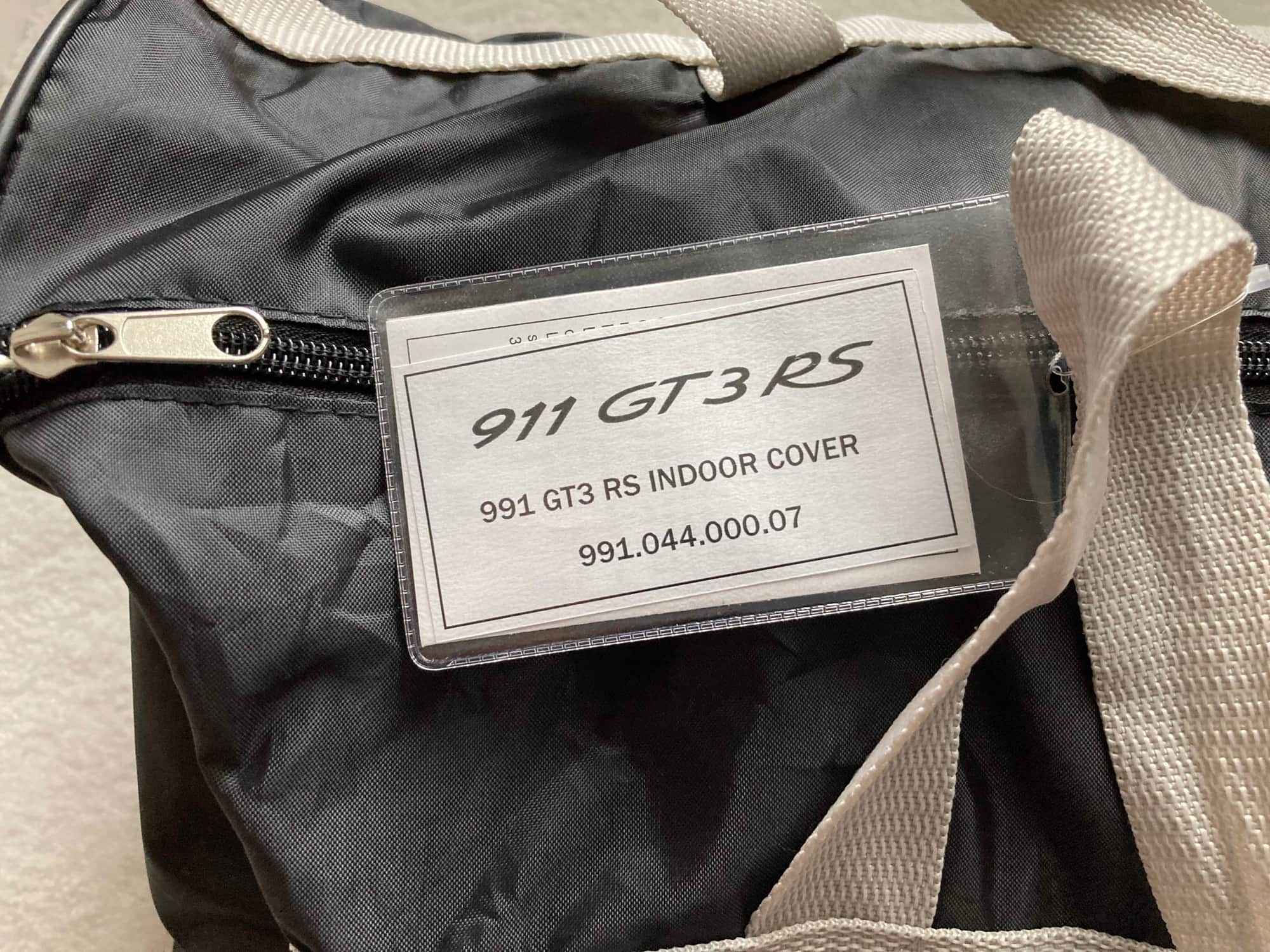 Miscellaneous - 991 GT3 RS OEM Indoor Car Cover - Used - 2016 to 2018 Porsche 911 - London, ON N6H5J1, Canada