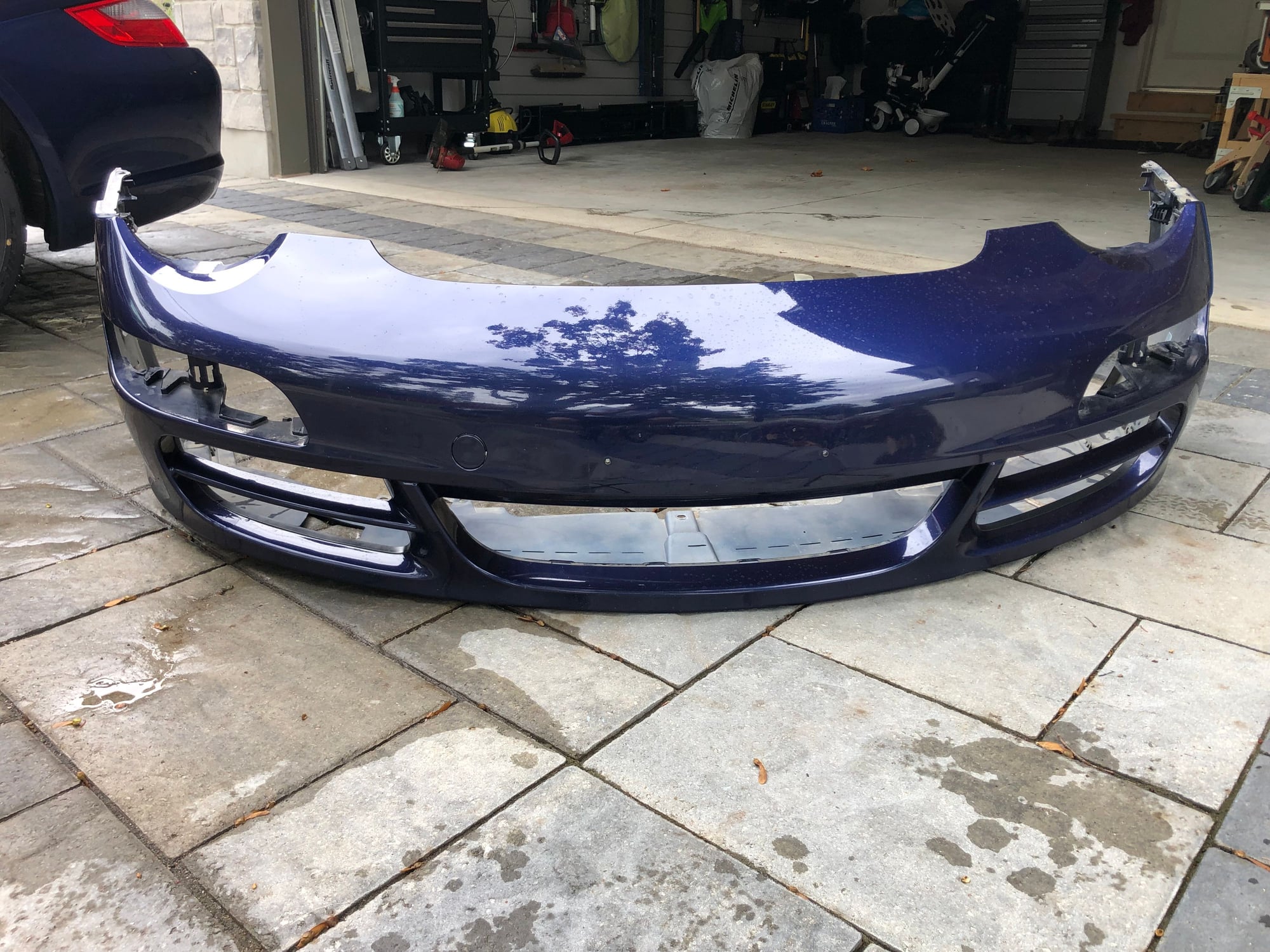 Exterior Body Parts - 997.1 front bumper fascia - lapis blue (needs paint) - Used - 2005 to 2007 Porsche 911 - Guelph, ON N1H4Y6, Canada