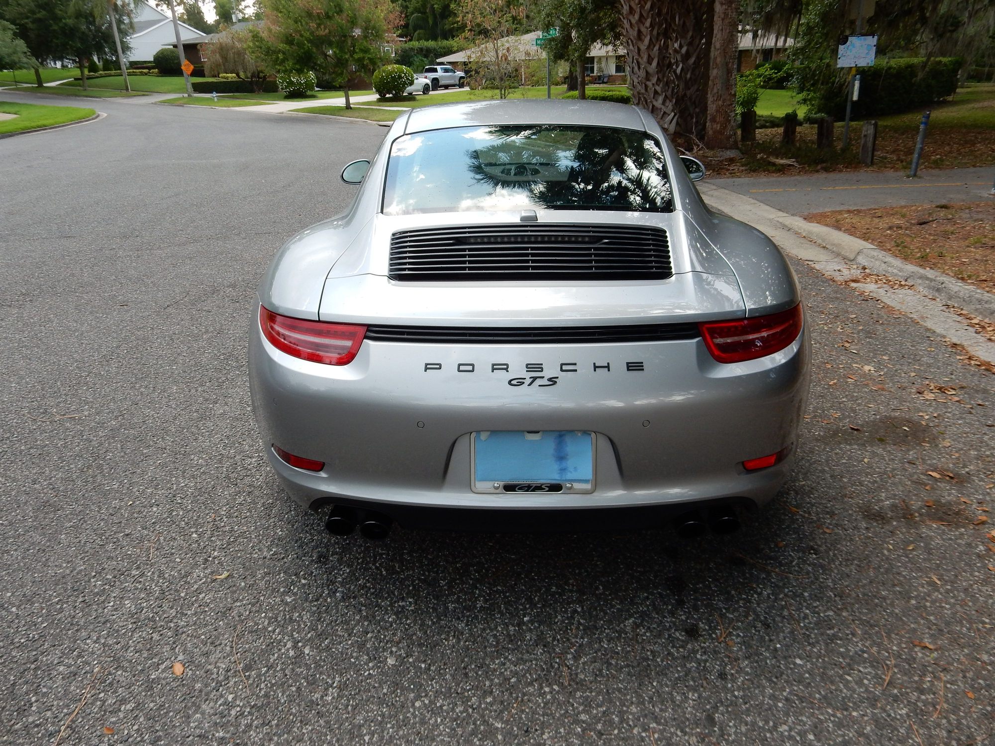 2015 Porsche 911 - 2015 PORSCHE 911 GTS COUPE 7-Speed Manual - Used - VIN WPOAB2A98FS124974 - 6 cyl - 2WD - Manual - Coupe - Silver - Orlando, FL 32803, United States
