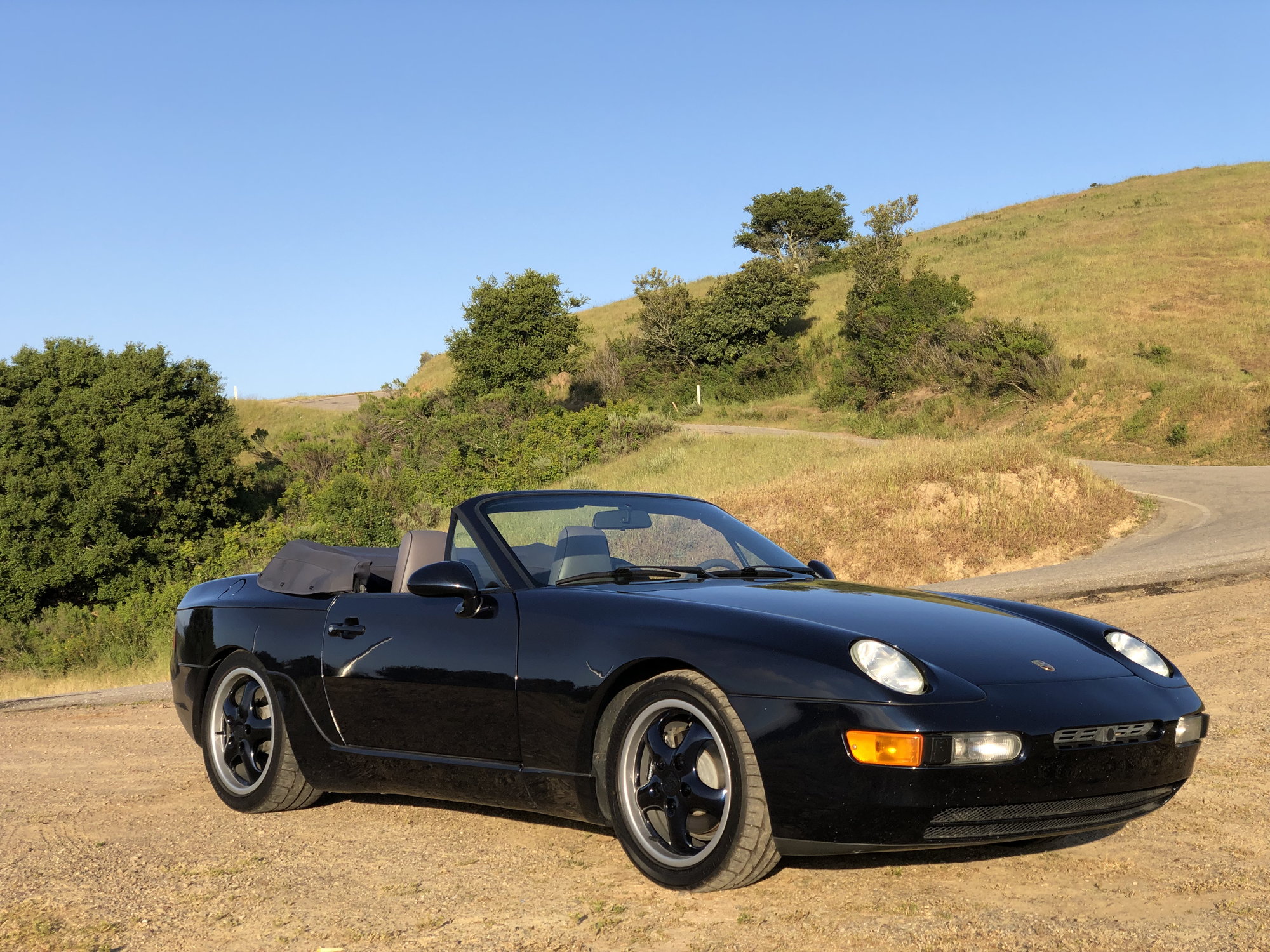 1992 Porsche 968 - 1992 Porsche 968 Cabriolet - Used - VIN WP0CA2962NS840371 - 98,400 Miles - 4 cyl - 2WD - Manual - Convertible - Blue - Pismo Beach, CA 93449, United States