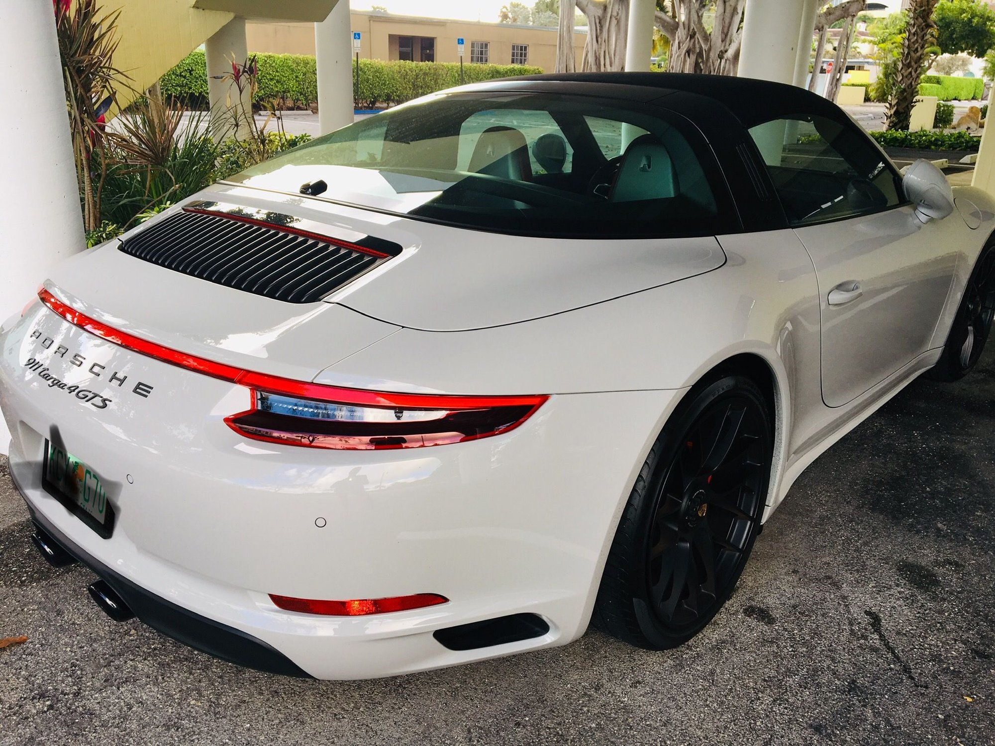 2018 Porsche 911 - 2018 Porsche 911 Targa 4 GTS - Used - VIN WP0BB2A98JS134398 - 3,600 Miles - 6 cyl - AWD - Manual - Coupe - Gray - Boca Raton, FL 33432, United States