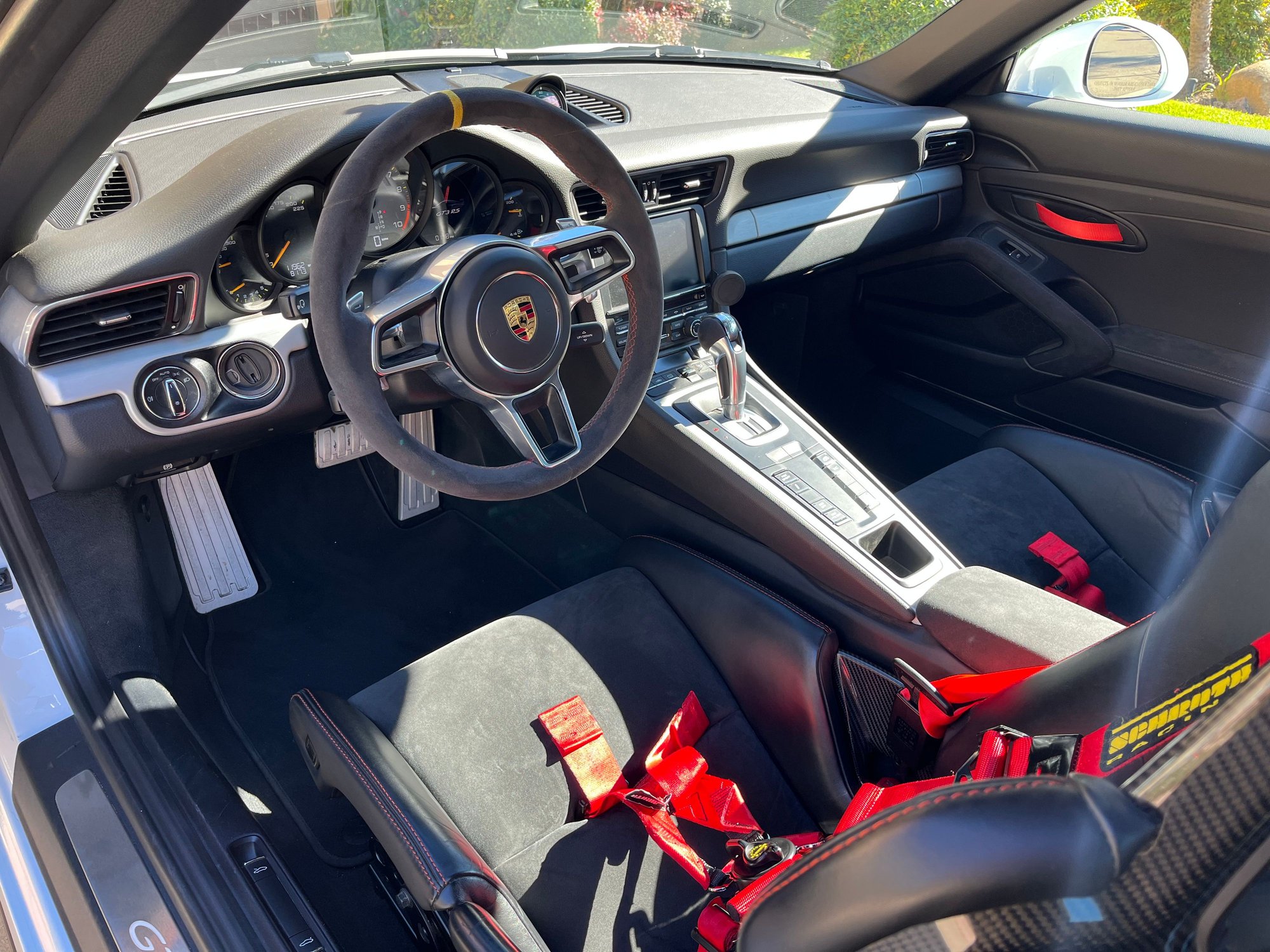 2016 Porsche GT3 - 2016 GT3RS, White - Used - VIN WPOAF2A97GS187201 - 12,005 Miles - 6 cyl - 2WD - Automatic - Coupe - White - Carlsbad, CA 92009, United States