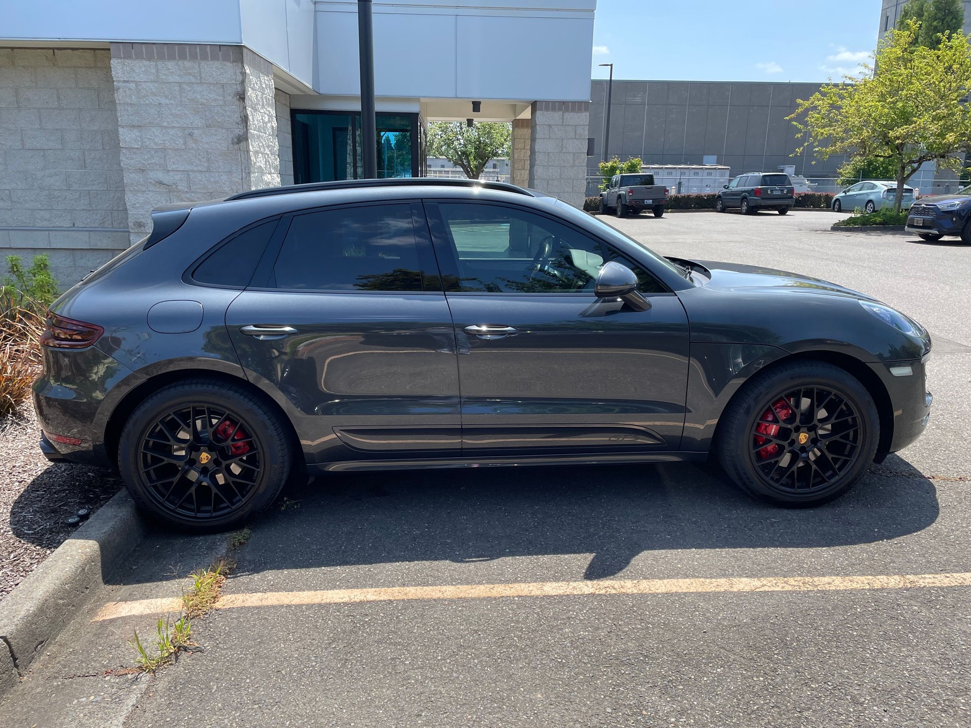 2018 Porsche Macan - 2018 Porsche Macan GTS – Factory CPO Warranty through 11/2024 - Used - VIN WP1AG2A53JLB63908 - 58,000 Miles - 6 cyl - AWD - Automatic - SUV - Gray - Hillsboro, OR 97124, United States