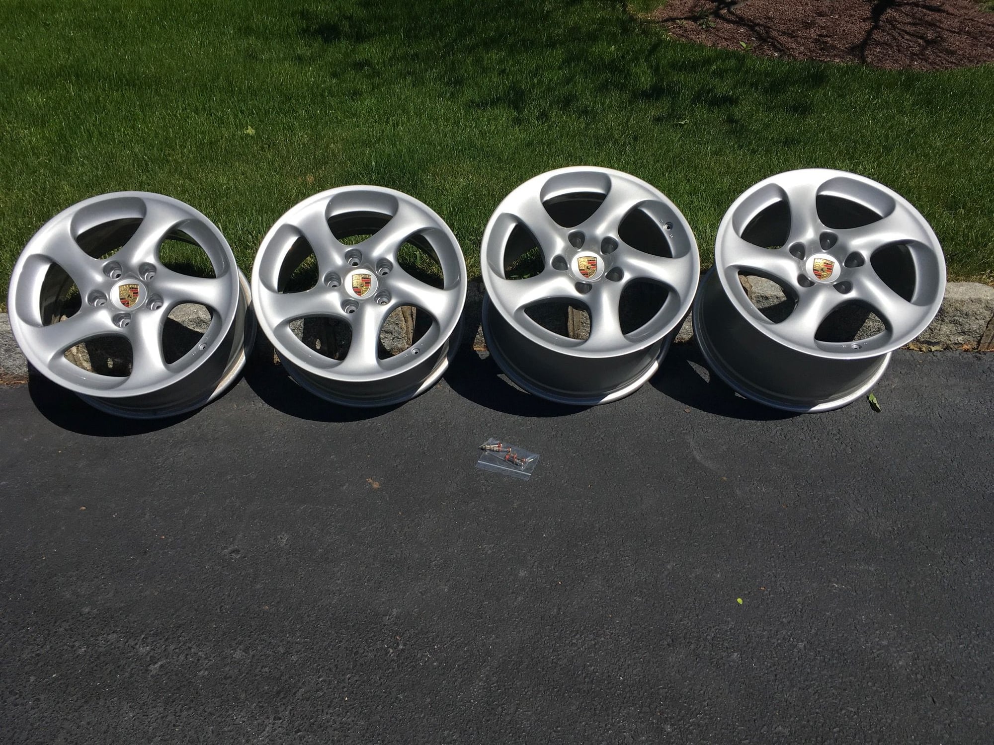 Wheels and Tires/Axles -  - Used - 1996 to 2005 Porsche 911 - Hillsborough, NJ 08844, United States