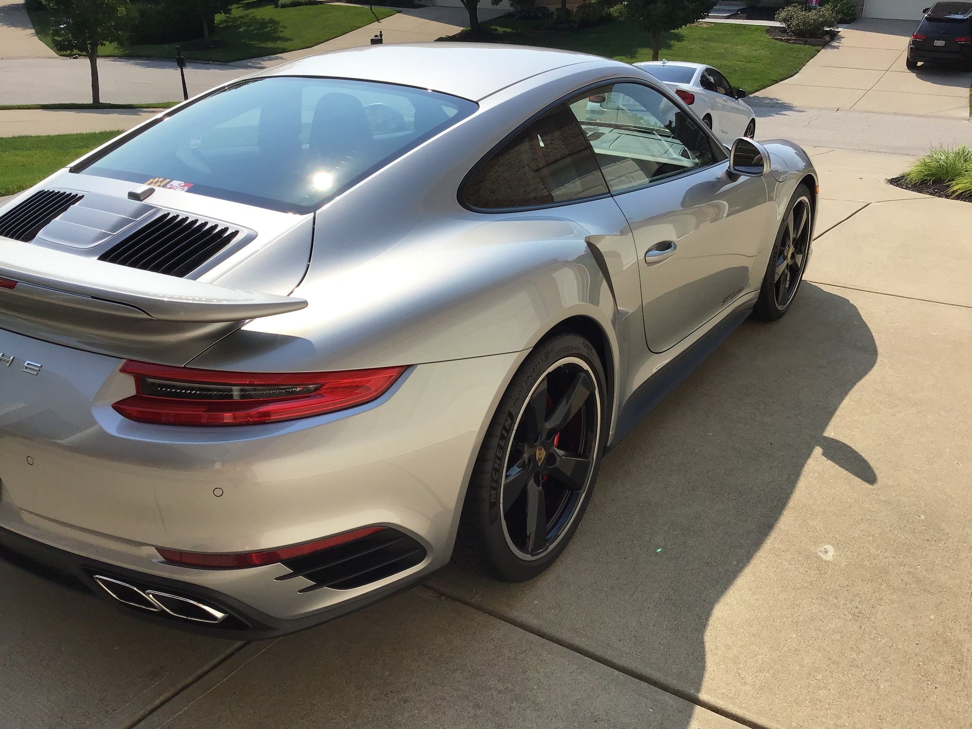 2019 Porsche 911 - 2019 Porsche 991.2 Turbo - Used - VIN WP0AD2A90KS140865 - 8,000 Miles - 6 cyl - AWD - Automatic - Coupe - Silver - Cincinnati, OH 45245-3311, United States
