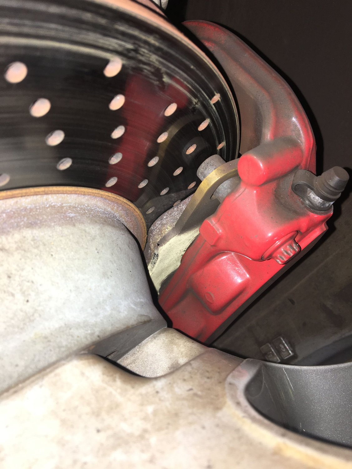 Uneven Brake Pad Wear Rennlist Porsche Discussion Forums