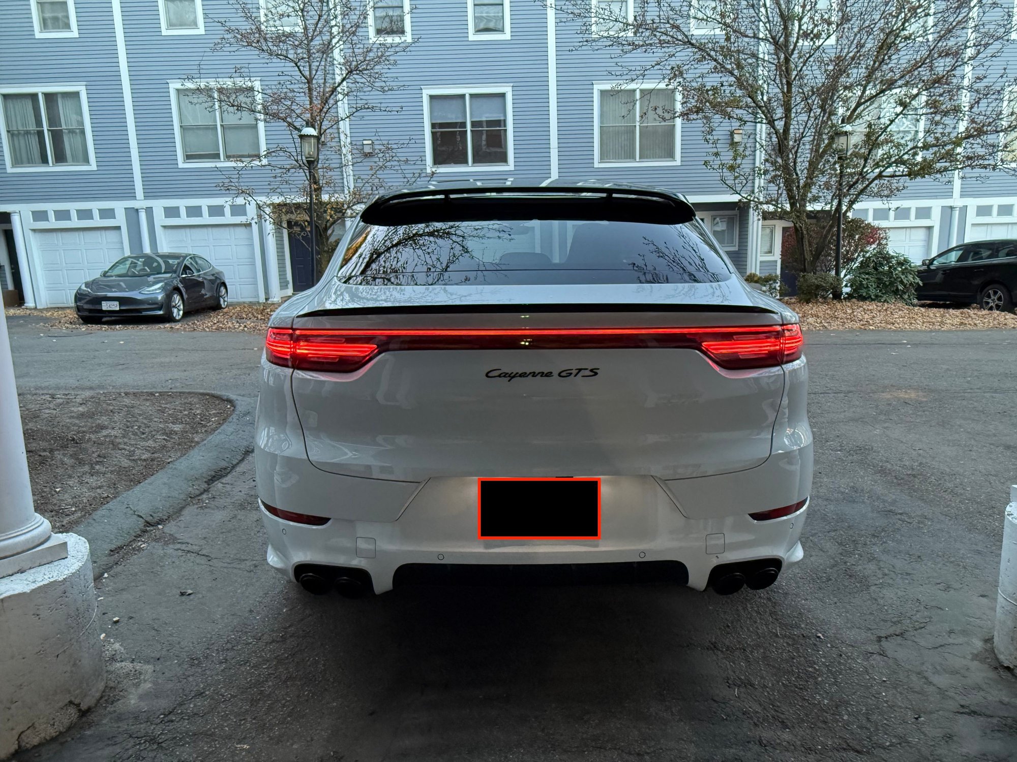 2022 Porsche Cayenne - 2022 Cayenne Coupe GTS White, Graphite/Chalk Interior, Premium, Assistance & More - Used - VIN WP1BG2AY8NDA55735 - 30,500 Miles - 8 cyl - AWD - Automatic - SUV - White - Boston, MA 02129, United States
