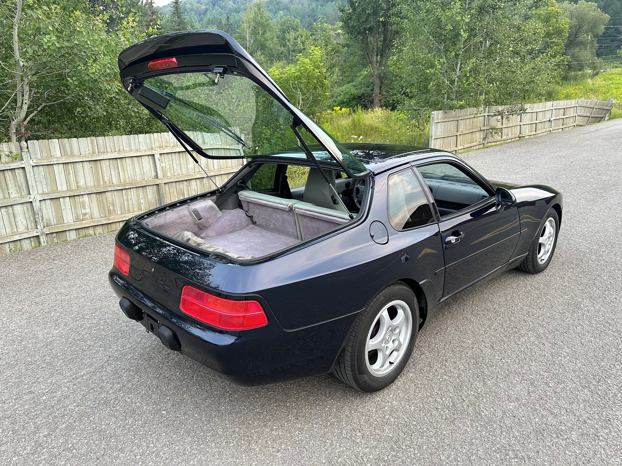 1994 Porsche 968 - 1994 Porsche 968 Coupe Manual - Used - VIN WP0AA2966RS820248 - 114,000 Miles - 4 cyl - 2WD - Manual - Coupe - Blue - Champlain, NY 12919, United States