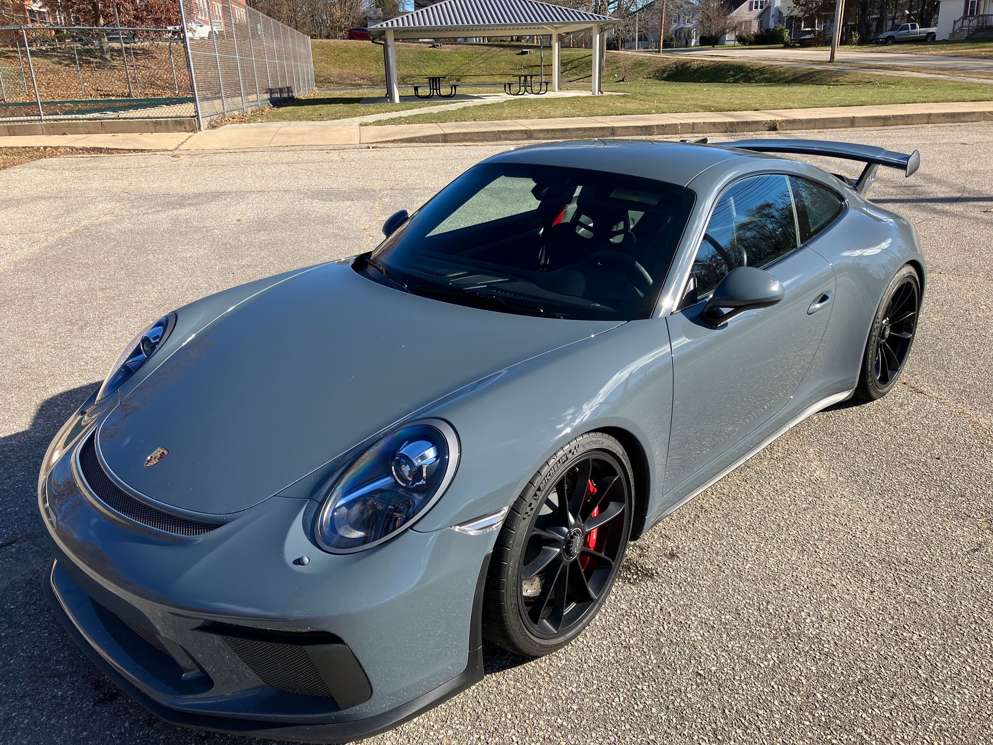 2018 Porsche GT3 - 2018 MANUAL 991.2 GT3 for sale 190,000 - Used - VIN WP0AC2A96JS174357 - 2WD - Manual - Coupe - Blue - Rochester, NH 03839, United States