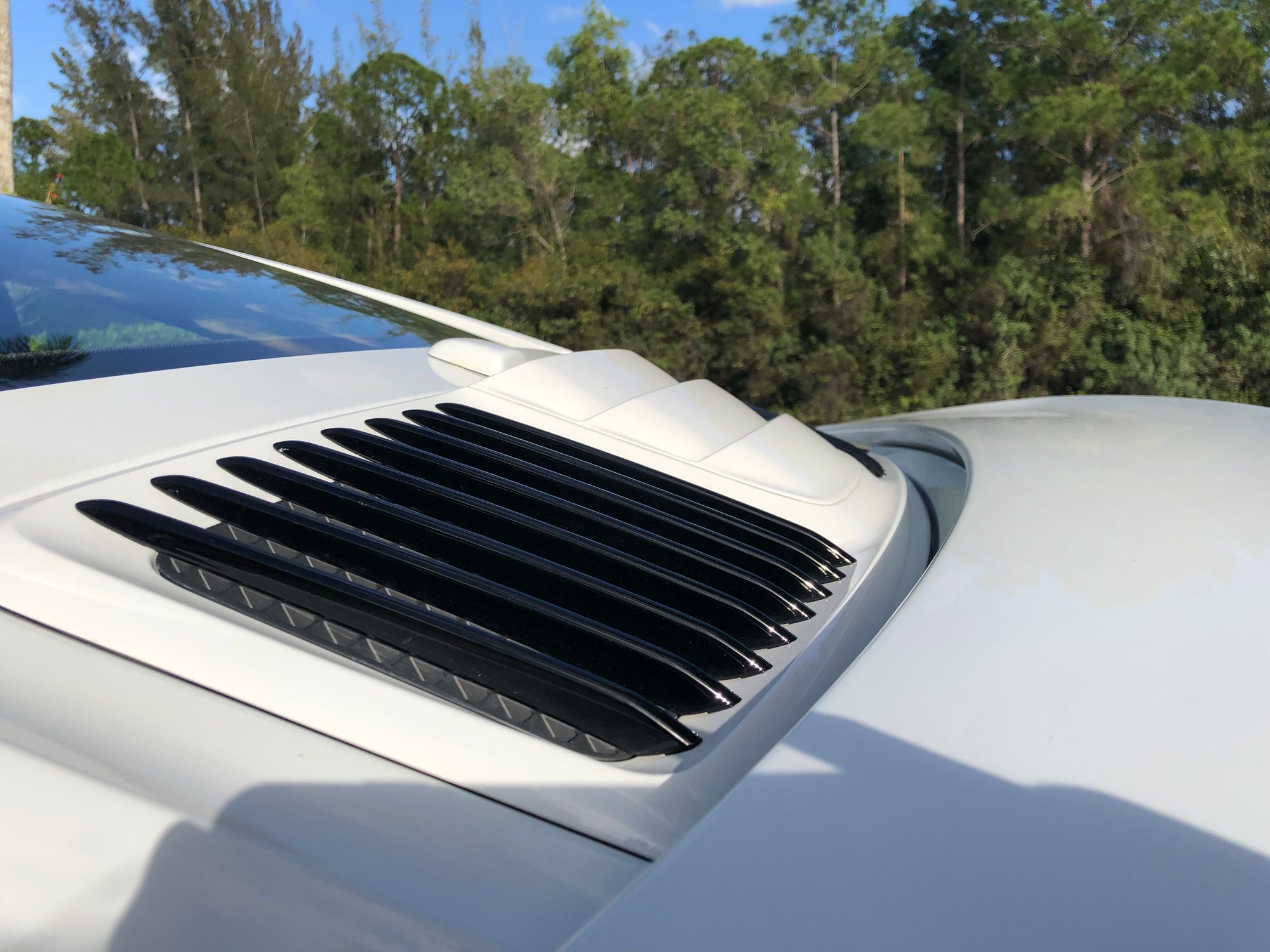 2017 Porsche 911 - 2017 991.2 Turbo Coupe Low miles  Must Sell - Used - VIN WP0AD2A95HS166452 - 16,000 Miles - 6 cyl - AWD - Automatic - Coupe - White - Palm Beach Gardens, FL 33412, United States