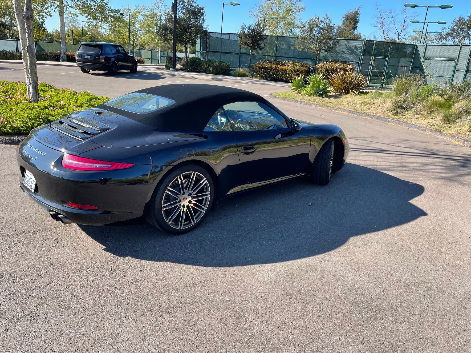 2015 Porsche 911 - Excellent Porsche 911S Cabriolet in Triple Black - Used - VIN WPOCB2A90FS143141 - 6 cyl - 2WD - Automatic - Convertible - Black - San Diego, CA 92127, United States