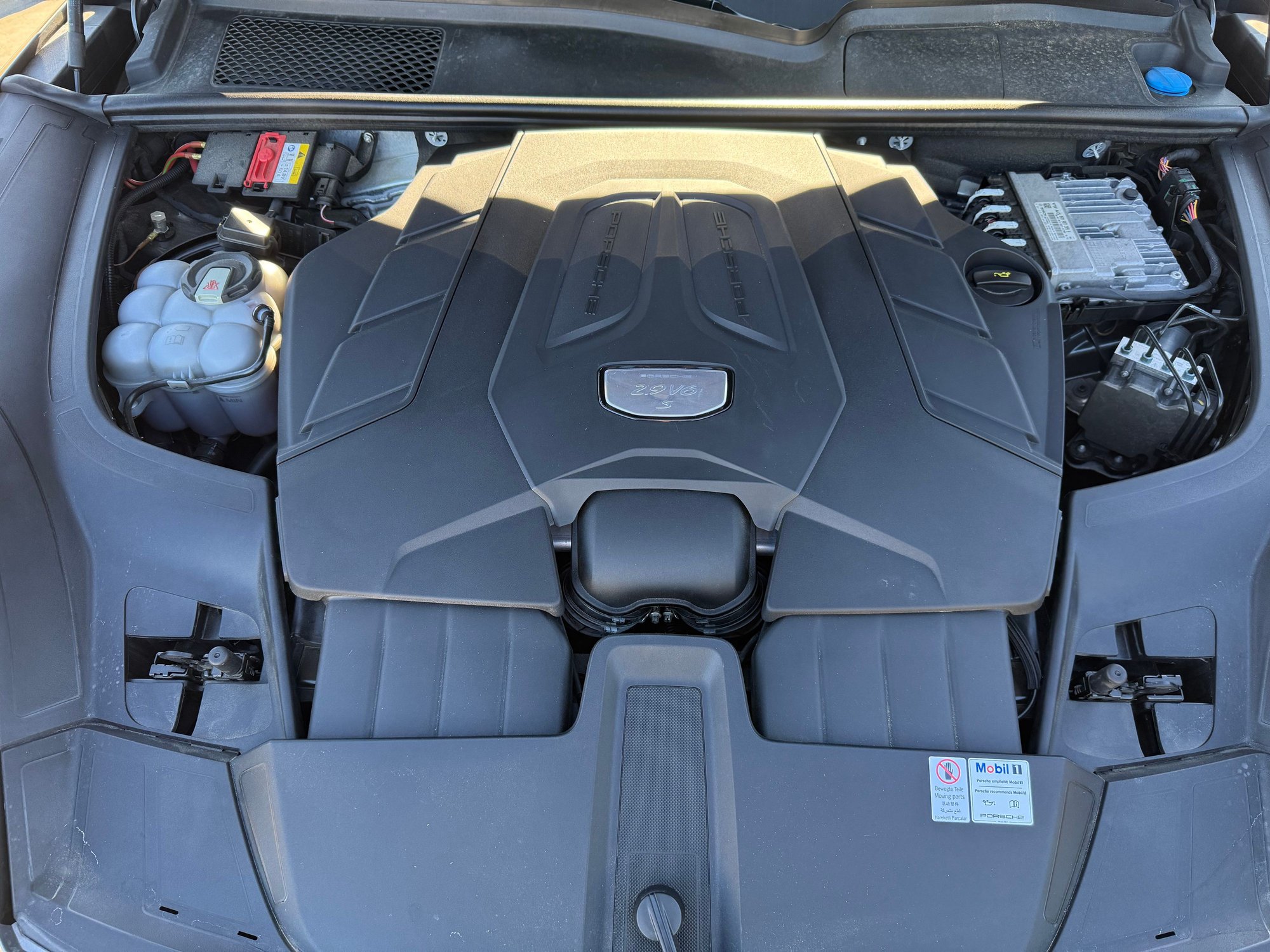 2020 Porsche Cayenne - 2020 Cayenne S 46k miles CPO warranty thru 10/24/2025 - Used - VIN WP1AB2AY1LDA27332 - 46,000 Miles - Fuquay Varina, NC 27526, United States