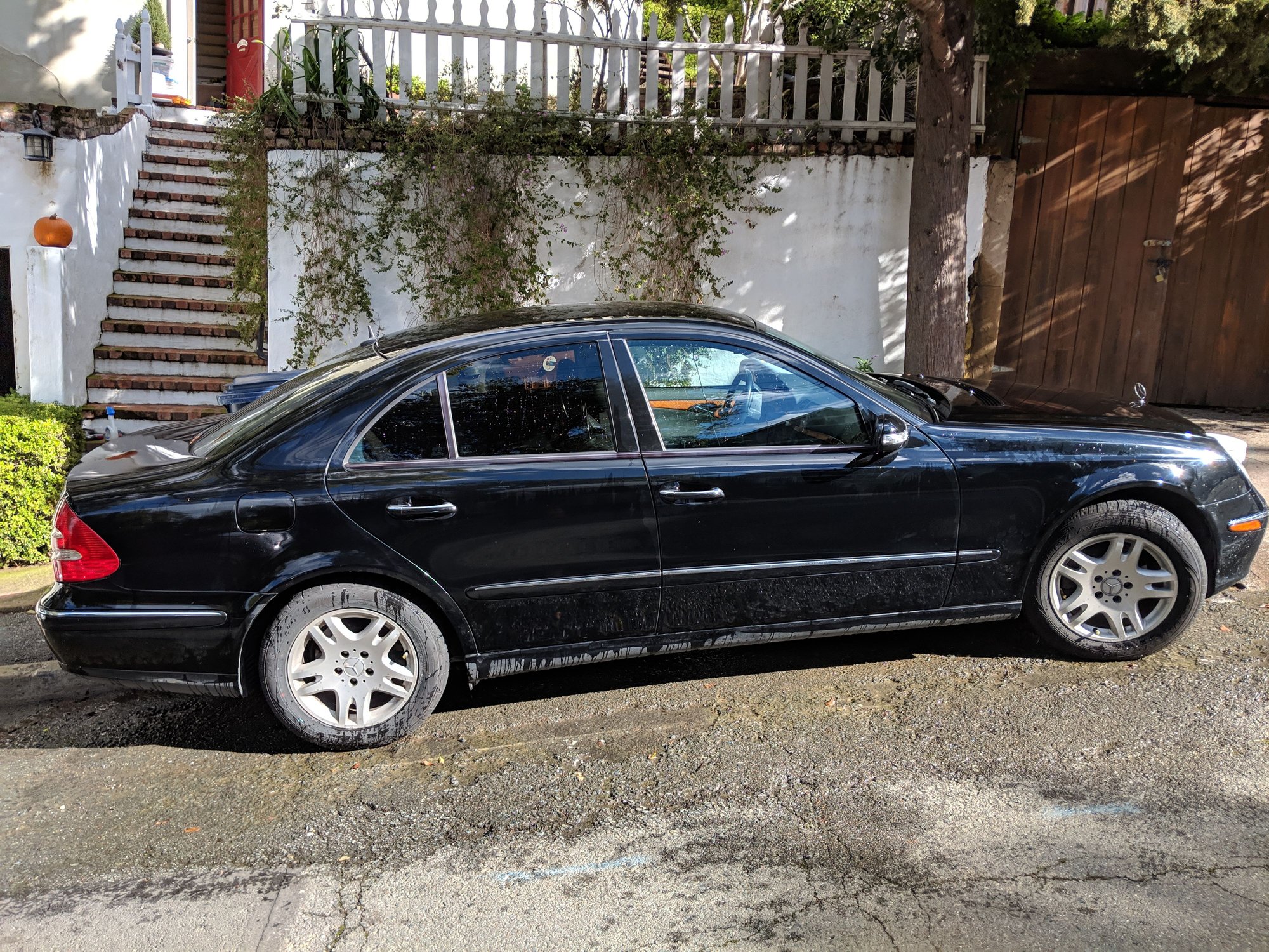 2005 Mercedes-Benz E320 - Benz CDI diesel E320, save $ and drive in luxury/safety! - Used - VIN WDBUF26J35A784945 - 149,080 Miles - 6 cyl - 2WD - Automatic - Sedan - Black - Martinez, CA 94553, United States