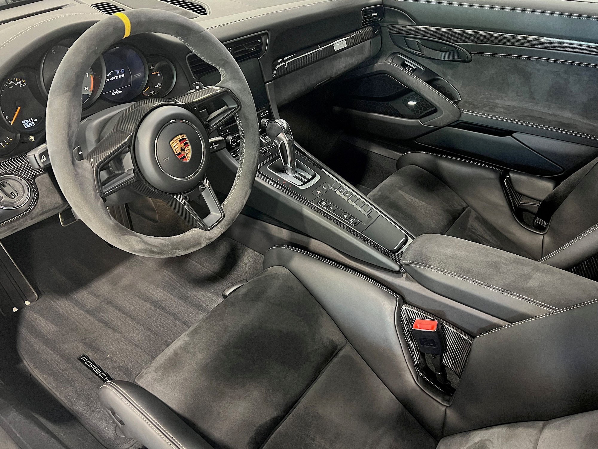 2018 Porsche 911 - 2018 Porsche GT2RS Weissach - Used - VIN WP0AE2A92JS185222 - 9,345 Miles - 6 cyl - AWD - Automatic - Coupe - White - Boca Raton, FL 33431, United States