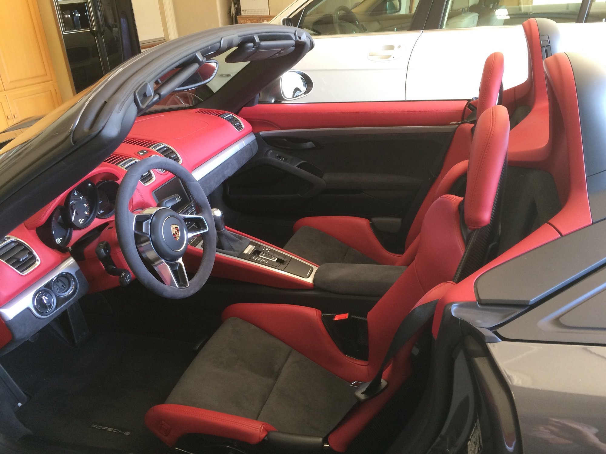 2016 Porsche Boxster - 2016 981 Spyder - Used - VIN WPOCC2A89GS152460 - 13,225 Miles - 6 cyl - 2WD - Manual - Convertible - Gray - Walnut Creek, CA 94596, United States