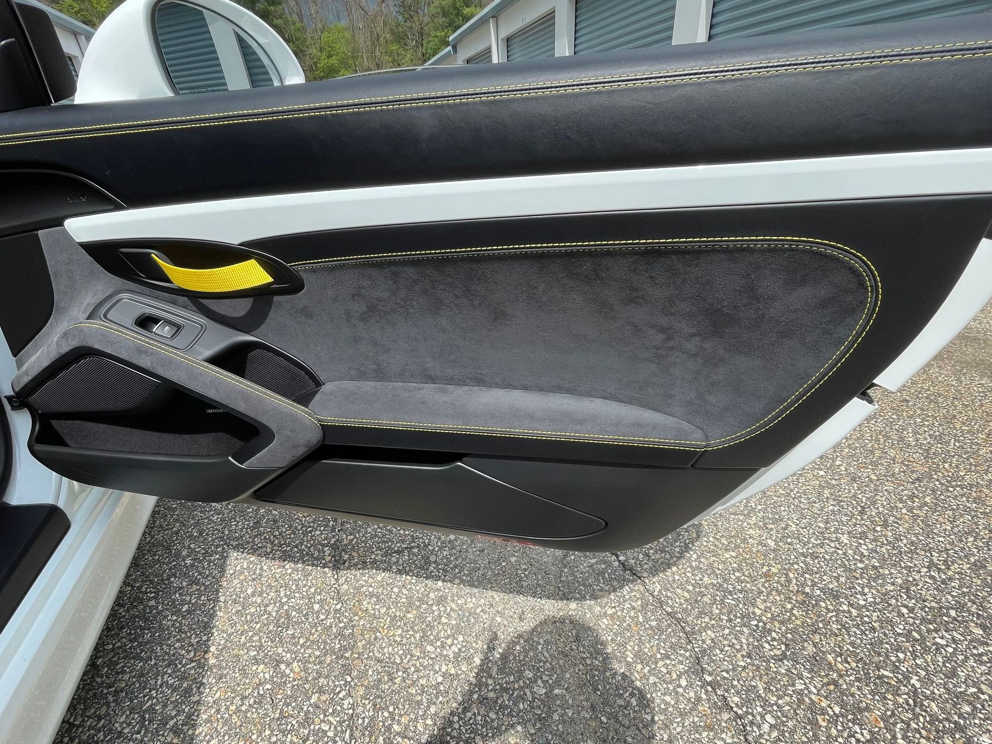 2016 Porsche Boxster - 2016 981 Spyder For Sale - Used - VIN WP0CC2A8XGS152175 - 21,068 Miles - 6 cyl - 2WD - Manual - Convertible - White - Plaistow, NH 03865, United States