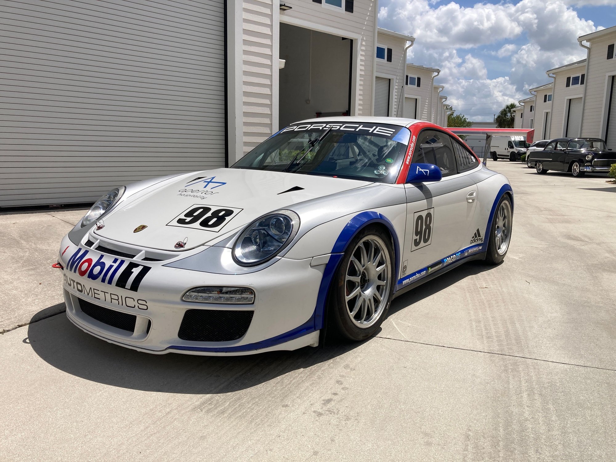 2011 Porsche 911 - 2011 Porsche 997.2 GT3 Cup (4.0L) – $129,000 - Used - VIN WP0ZZZ99ZBS798286 - Fort Myers, FL 33908, United States