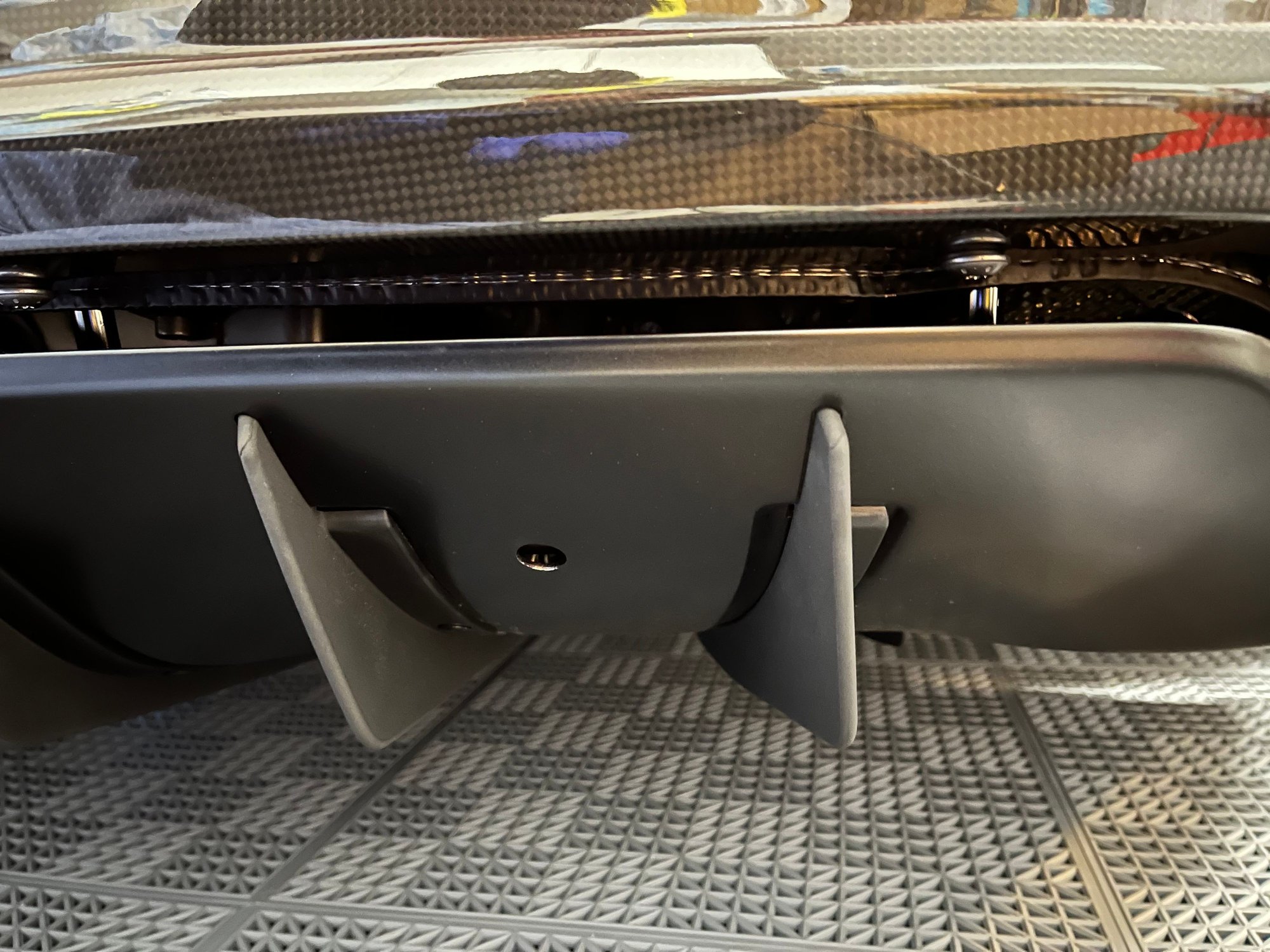 Exterior Body Parts - 992.1 2024 Porsche OEM GT3 Rear Underbody Diffuser - Used - 2022 to 2024 Porsche GT3 - Encinitas, CA 92024, United States