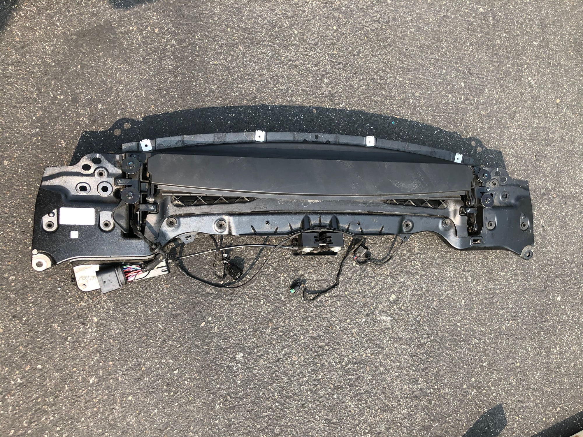 2018 Porsche GT3 - Touring spoiler hardware and fan - Exterior Body Parts - $1,500 - Irvine, CA 92620, United States
