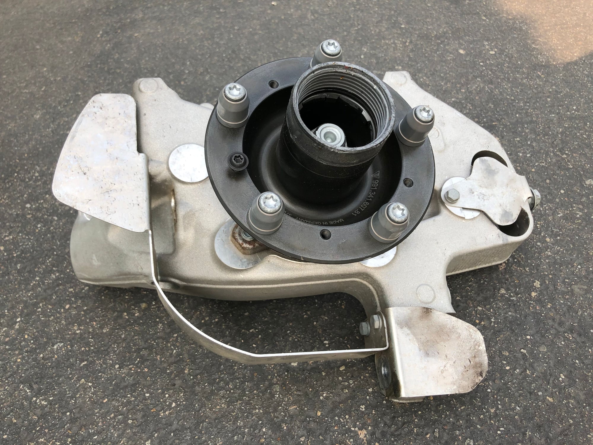 2018 Porsche GT3 - Front driver side wheel bearing and hub - Steering/Suspension - $750 - Irvine, CA 92620, United States