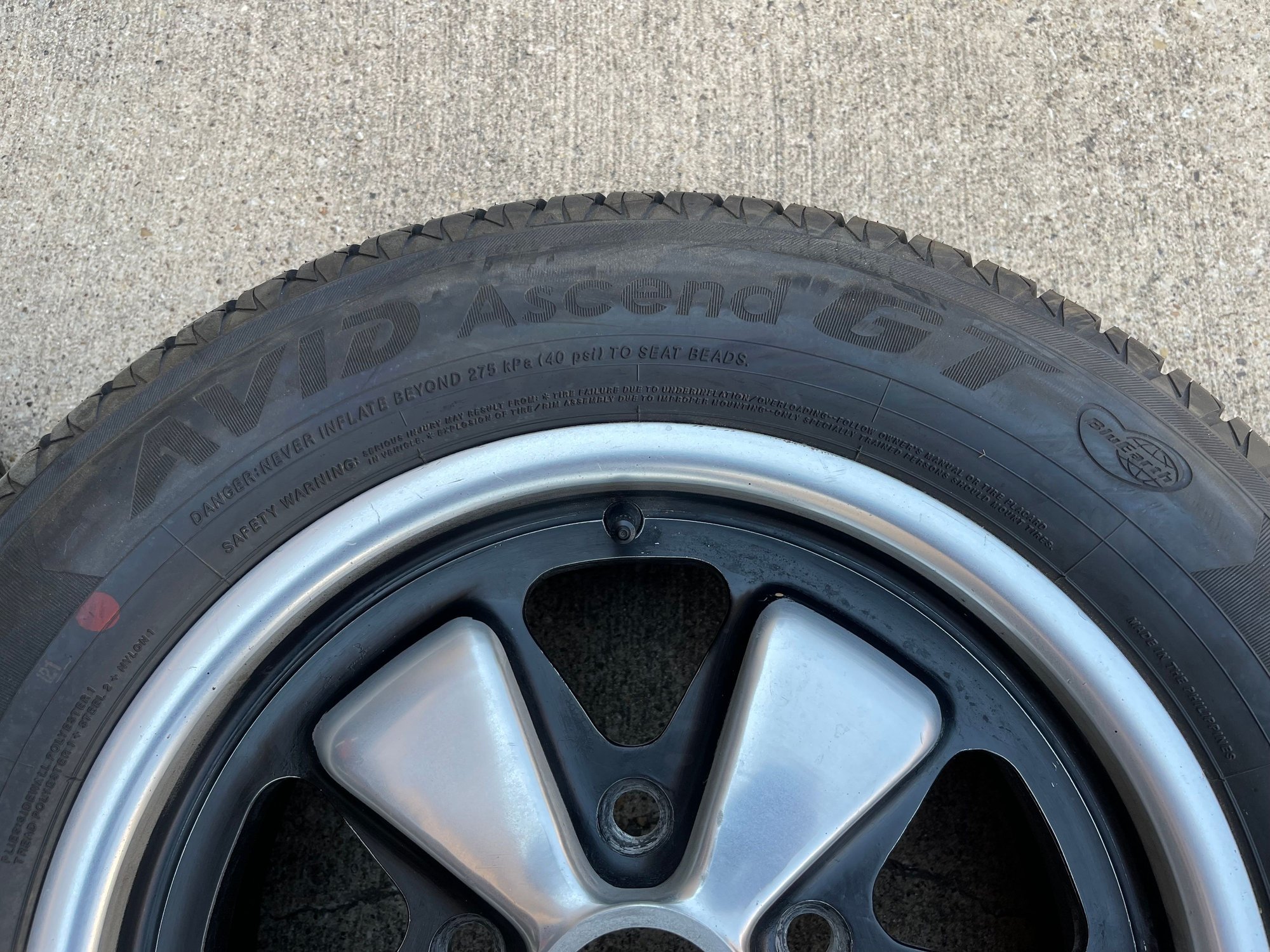 Fuchs 15x6 w/ New Yokohama Tires Set of Four Rennlist Porsche