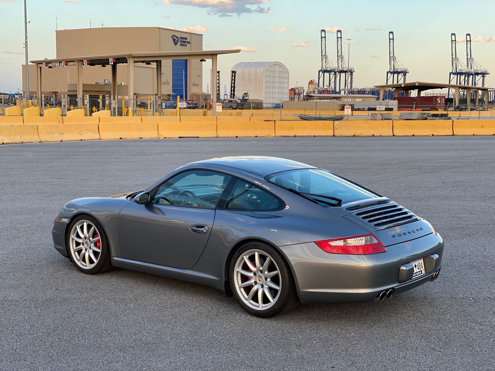 2006 Porsche 911 - 2006 Carrera 2S 6spd - LWFW, Coilovers, Software, Shifter, Sport Seats, Full Leather - Used - VIN WP0AB29976S742288 - 104,600 Miles - 6 cyl - 2WD - Manual - Coupe - Gray - Charleston, SC 29403, United States