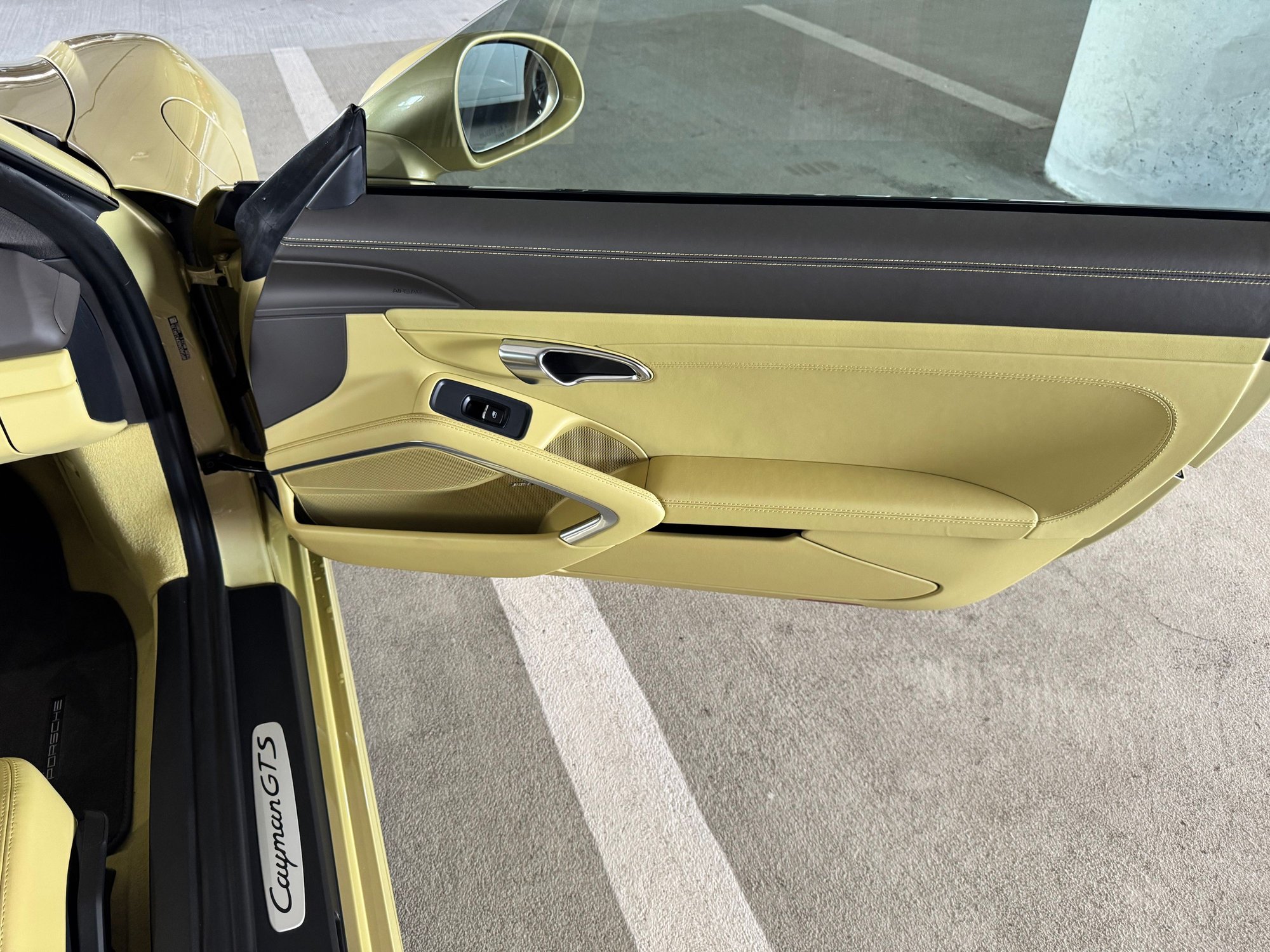 2015 Porsche Cayman - 2015 Cayman GTS Lime Gold Metallic - Used - VIN WP0AB2A80FK184139 - 3,289 Miles - 6 cyl - 2WD - Manual - Coupe - Gold - Orlando, FL 32811, United States