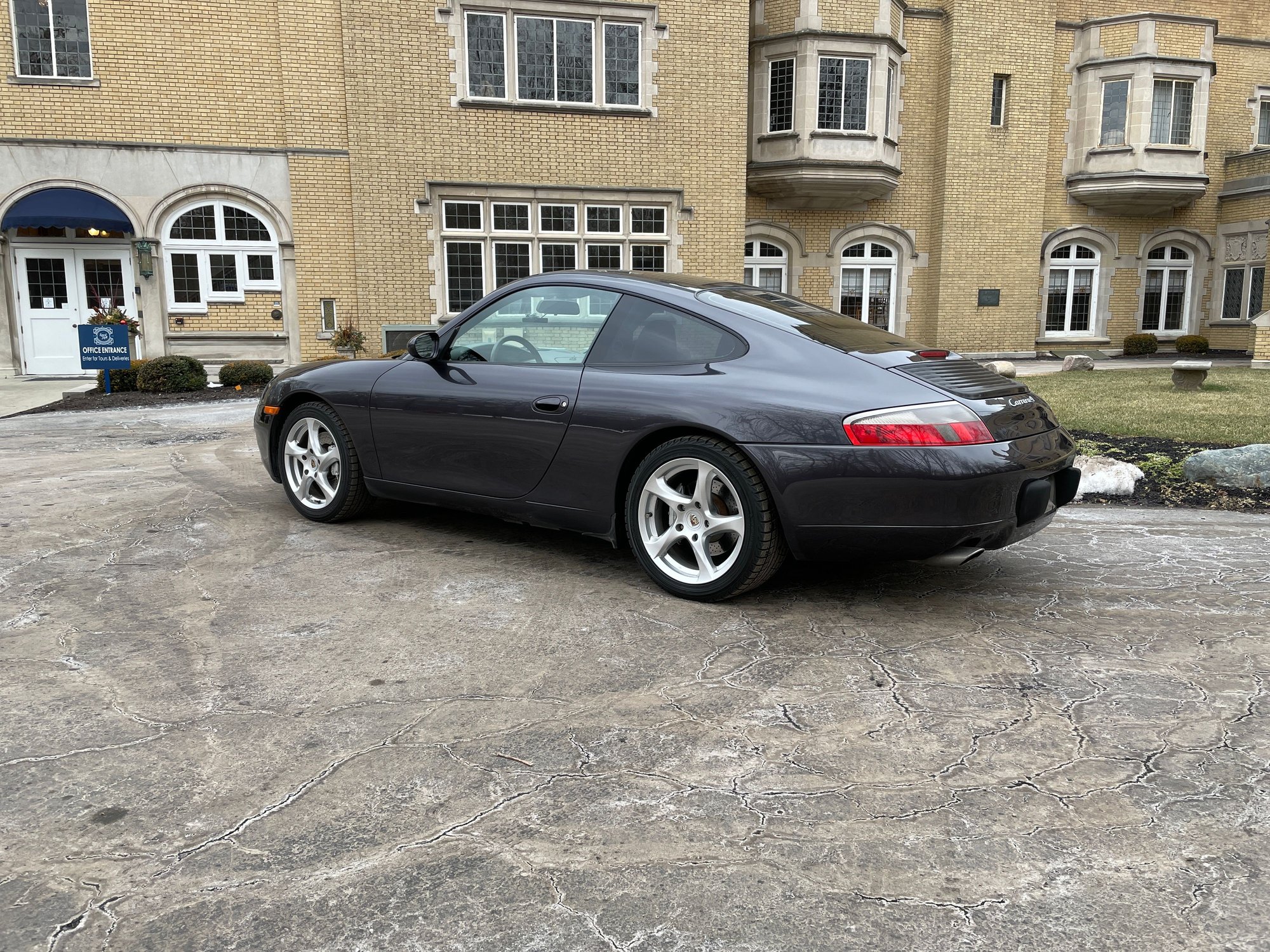 1999 Porsche 911 - 1999 Vesuvio Metallic C4 Coupe Tip - Well documented and maintained + extras - Used - VIN WP0AA299XXS626863 - 118,000 Miles - 6 cyl - AWD - Automatic - Coupe - Other - Indianapolis, IN 46208, United States