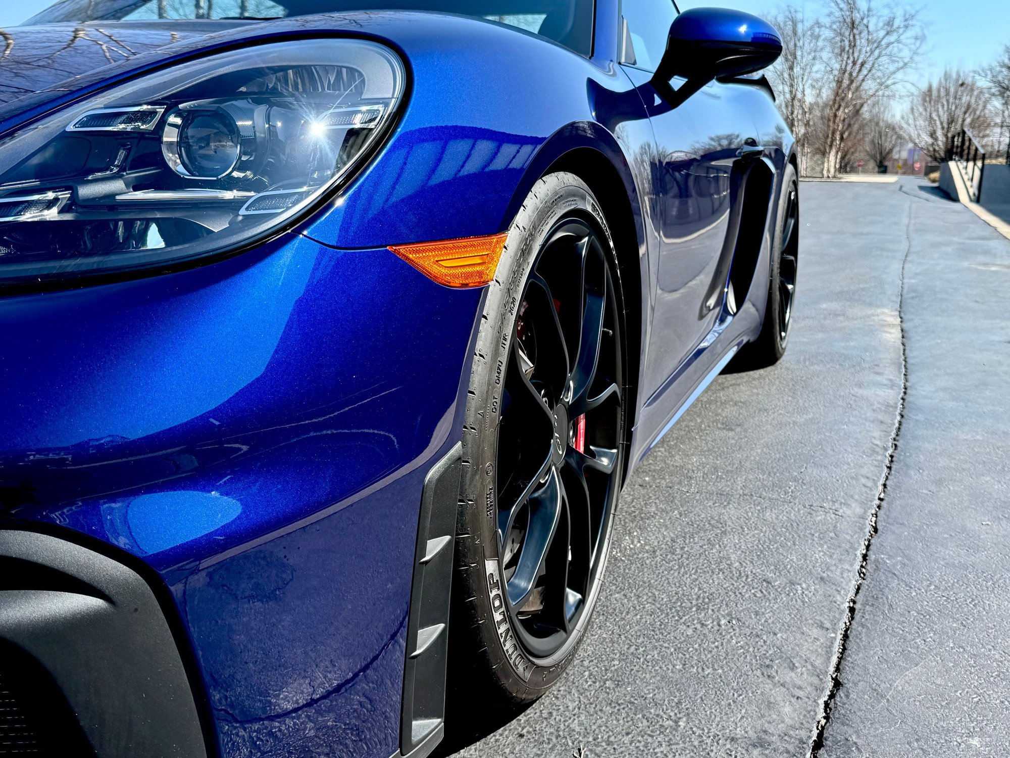 2021 Porsche 718 Cayman - 2021 718 GT4 DeMan 4.5 * PDK * Highly Optioned * No Track Time *  2,400 miles - Used - VIN WP0AC2A80MK289094 - 2,550 Miles - 6 cyl - 2WD - Automatic - Coupe - Blue - Chesterfield, MO 63017, United States