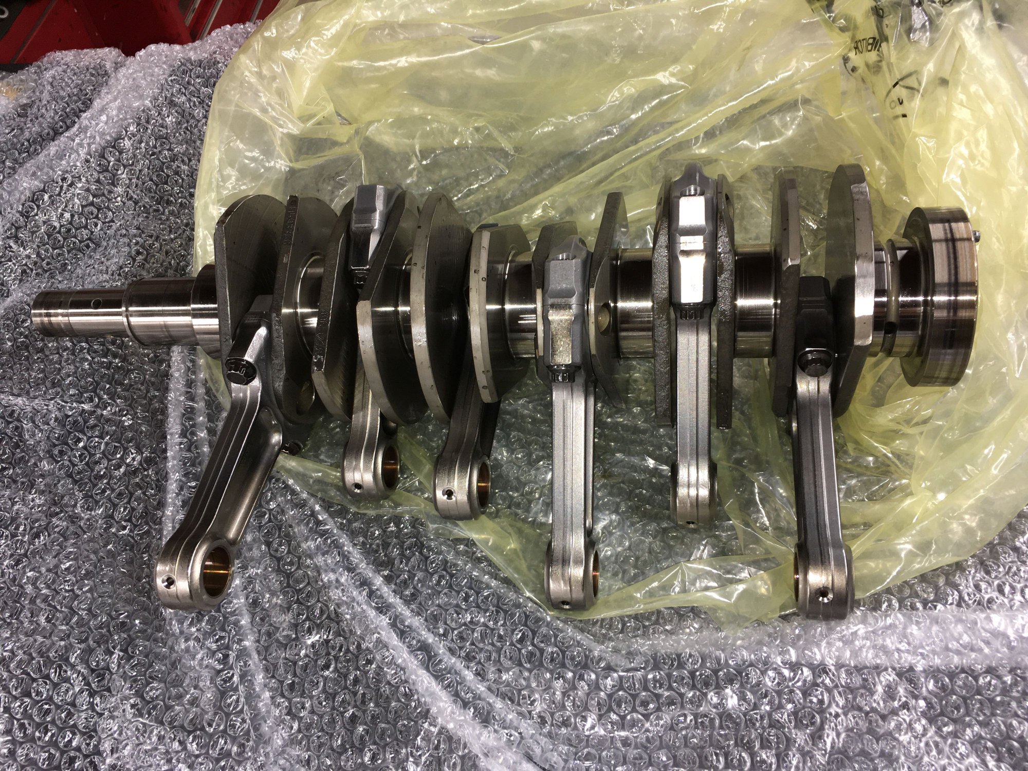 Engine - Internals - 997.2 GT3/RS/Cup (3.8L) crankshaft and connecting rods - Used - Jessup, MD 20794, United States