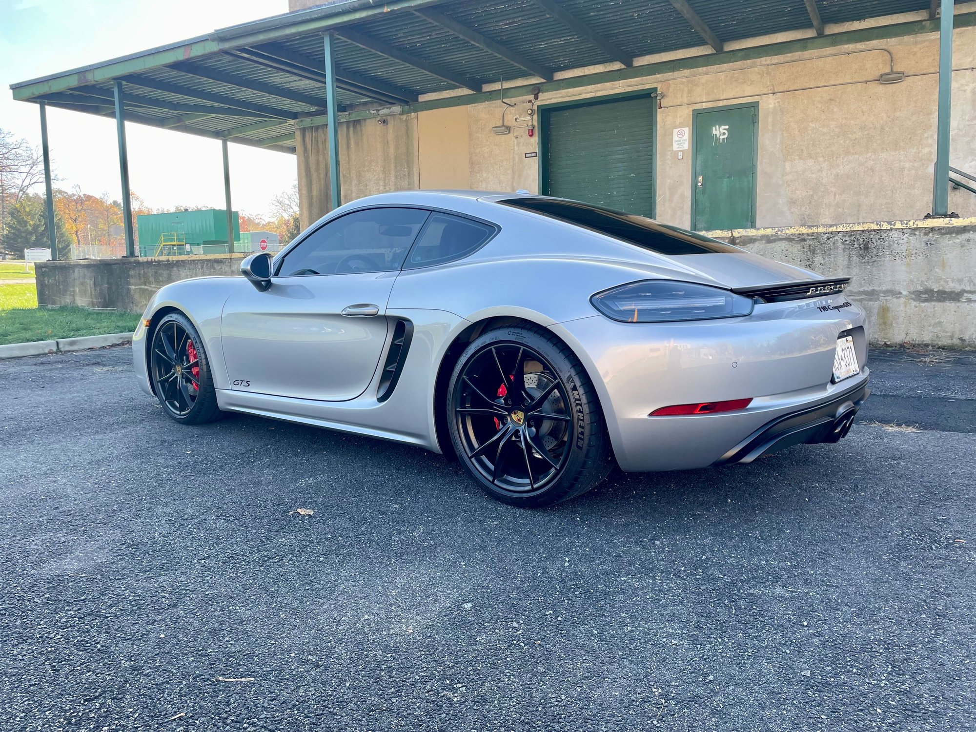 2019 Porsche 718 Cayman - 2019 718 Cayman GTS - Used - VIN WP0AB2A80KS278743 - 7,380 Miles - 4 cyl - 2WD - Manual - Coupe - Silver - Sparkill, NY 10976, United States