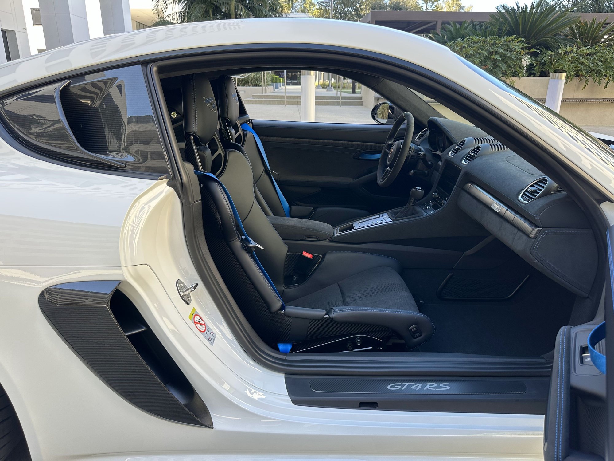 2024 Porsche 718 - 2024 Porsche 718 Cayman GT4 RS Weissach Package - Used - VIN WP0AE2A89RK274871 - 80 Miles - 6 cyl - 2WD - Automatic - Coupe - White - Tarzana, CA 91356, United States
