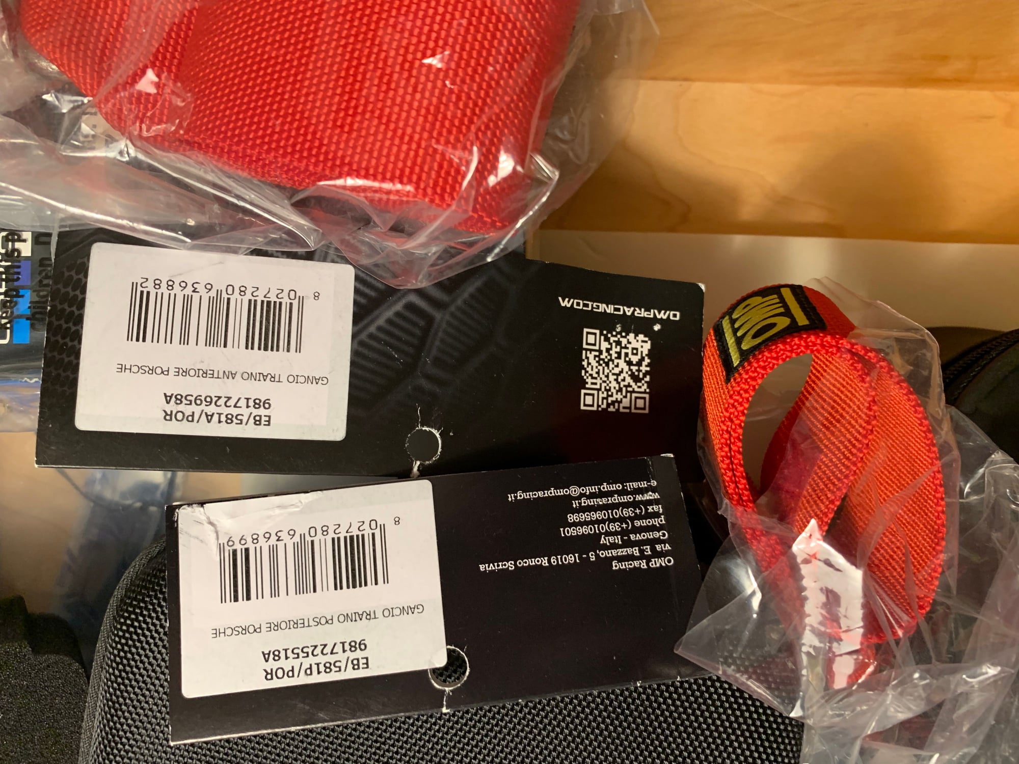 Accessories - For Sale: Authentic Porsche Motorsport OMP Tow Hook Straps - New - 2014 to 2016 Porsche GT3 - 2013 to 2019 Porsche 911 - 2013 to 2019 Porsche Boxster - 2013 to 2019 Porsche 718 Boxster - 2014 to 2019 Porsche 718 Cayman - 2014 to 2019 Porsche Cayman - Santa Monica, CA 90404, United States