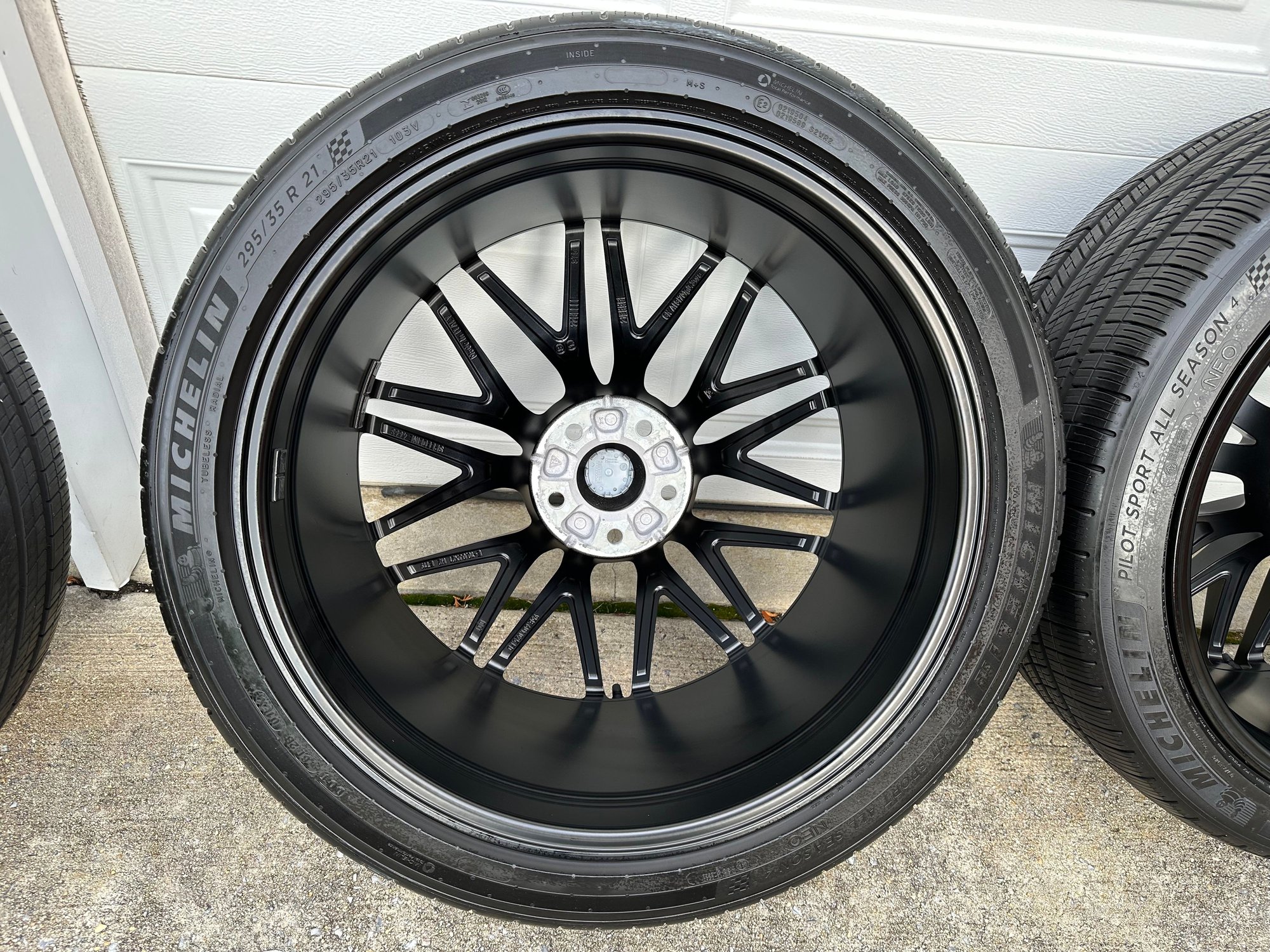 Wheels and Tires/Axles - Macan GTS 21” RS Spyder Design Wheels with TPMS and Center Caps - Used - 2015 to 2024 Porsche Macan - Deptford, NJ 08096, United States