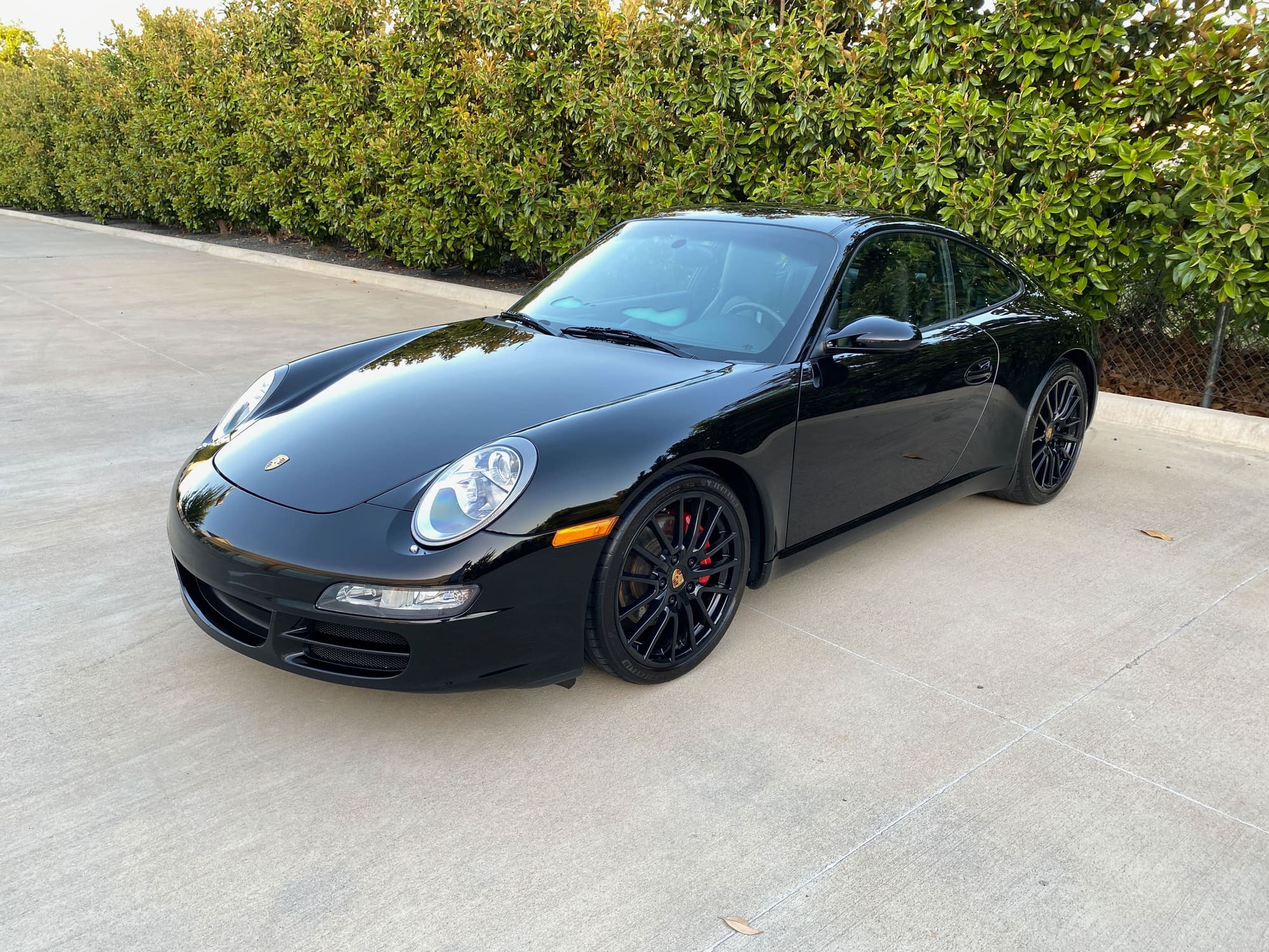 2001 Porsche 911 - 2007 Porsche 911 C2S Coupe (997S) 6 Speed.  Black/Black 53k miles - Used - VIN WP0AB29907S732266 - 53,900 Miles - 6 cyl - 2WD - Manual - Coupe - Black - Dallas, TX 75231, United States