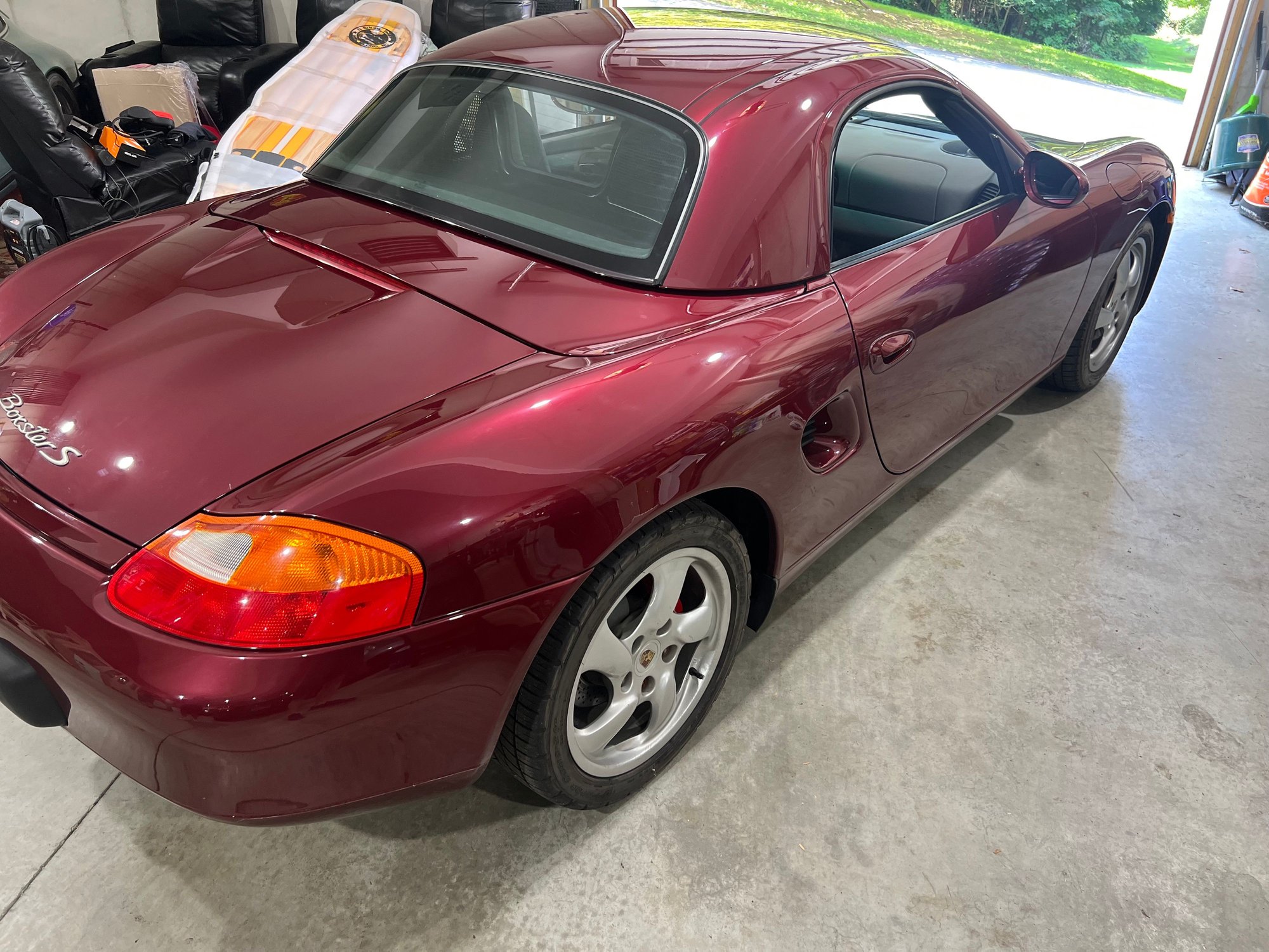 Exterior Body Parts - Porsche 986 Boxster Factory Hard Top Arena Red Nice Shape - Used - 0  All Models - Jenkintown, PA 19046, United States