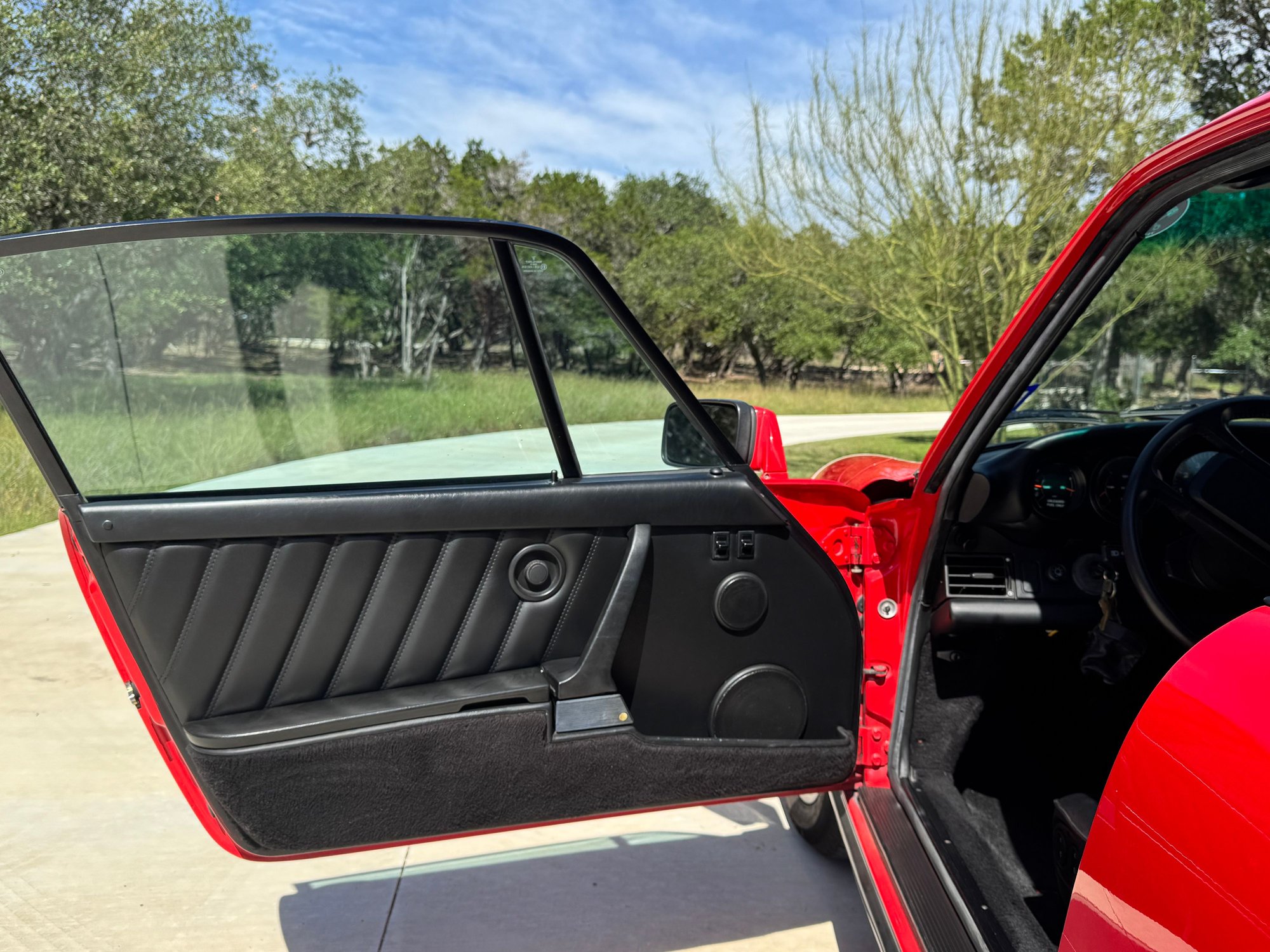 1988 Porsche 911 - George Follmer's personal 911 Carrera (original, COA, #'s matching) - Used - VIN WP0AB0917JS120281 - Wimberley, TX 78676, United States