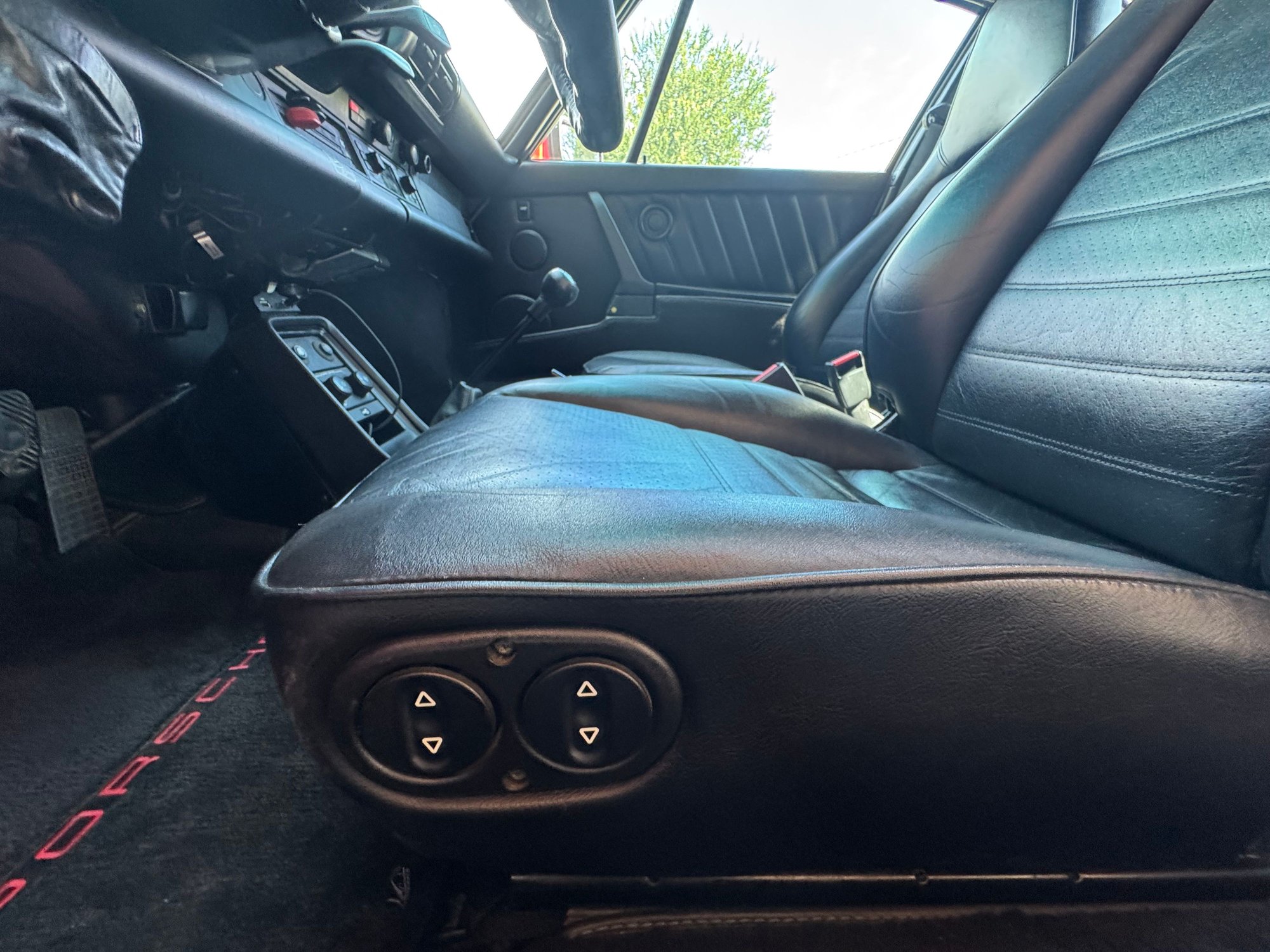 1988 Porsche 911 - George Follmer's personal 911 Carrera (original, COA, #'s matching) - Used - VIN WP0AB0917JS120281 - Wimberley, TX 78676, United States