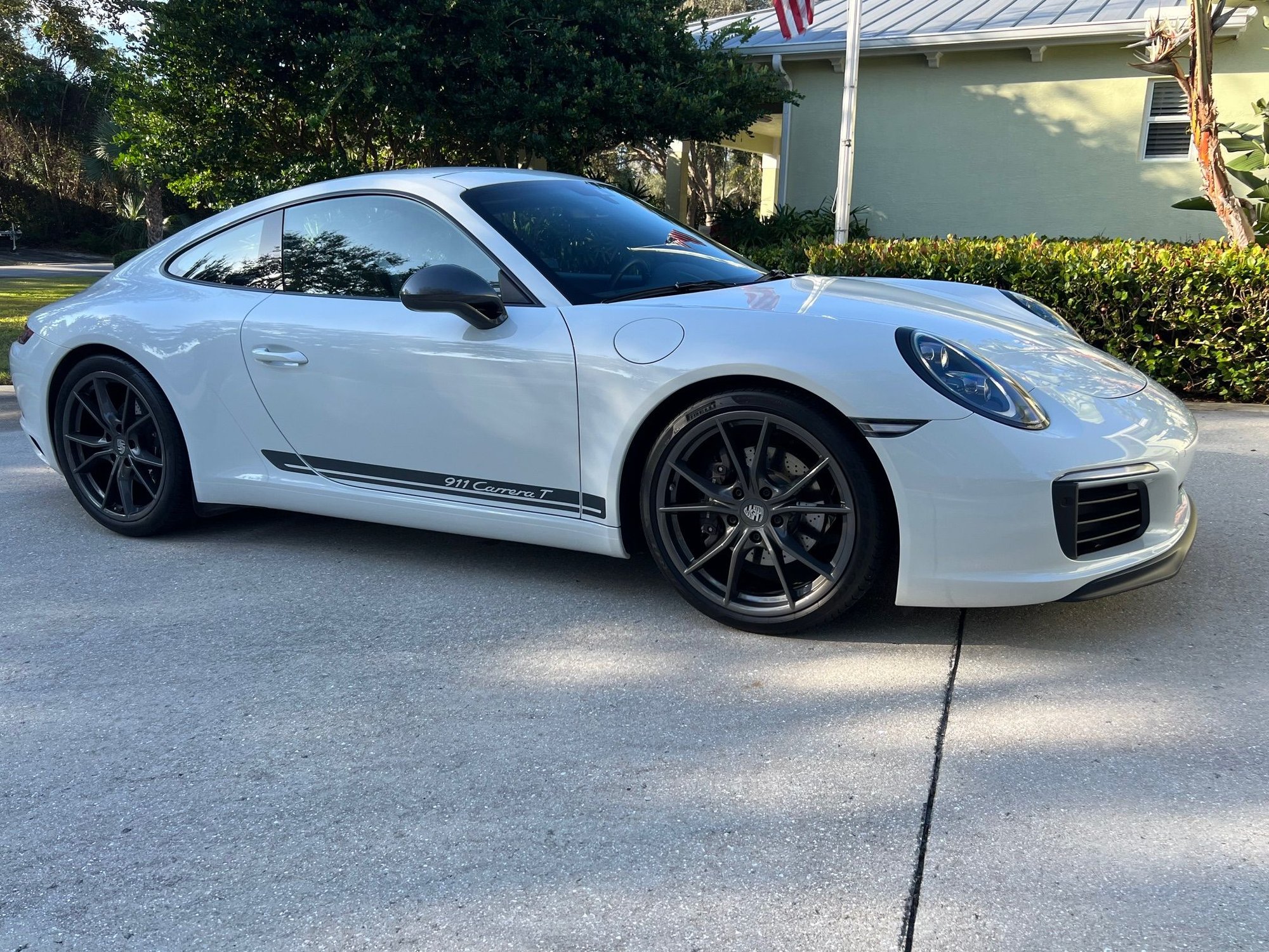 2019 Porsche 911 - 2019 Porsche 911 Carrera T (991.2) - Used - VIN WP0AA2A97KS103899 - 6 cyl - 2WD - Manual - Coupe - White - Stuart, FL 34997, United States