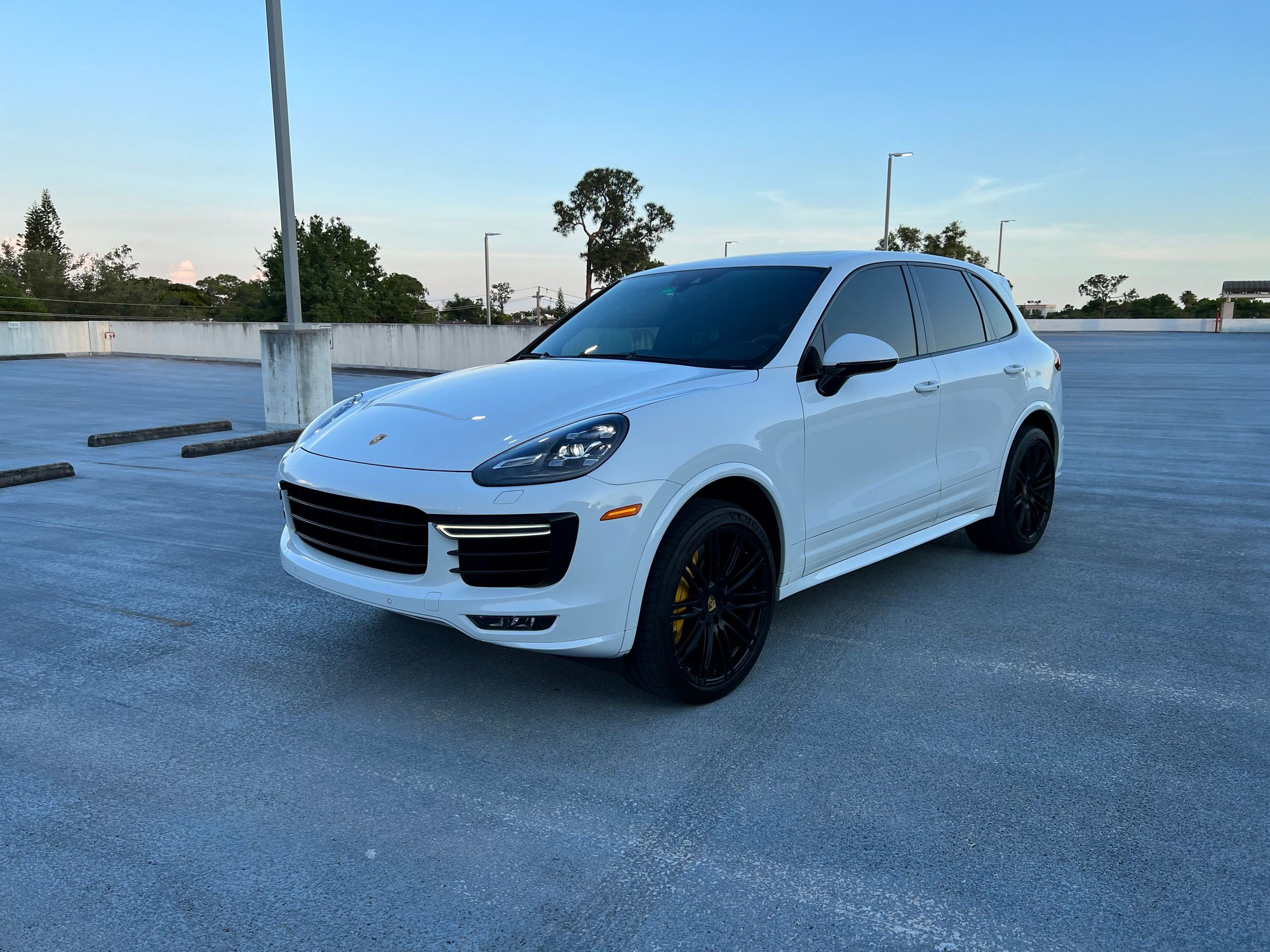 2016 Porsche Cayenne - 2016 Porsche Cayenne Turbo S - Used - VIN WP1AC2A20GLA86697 - 40,026 Miles - 8 cyl - AWD - Automatic - SUV - White - Fort Myers, FL 33919, United States