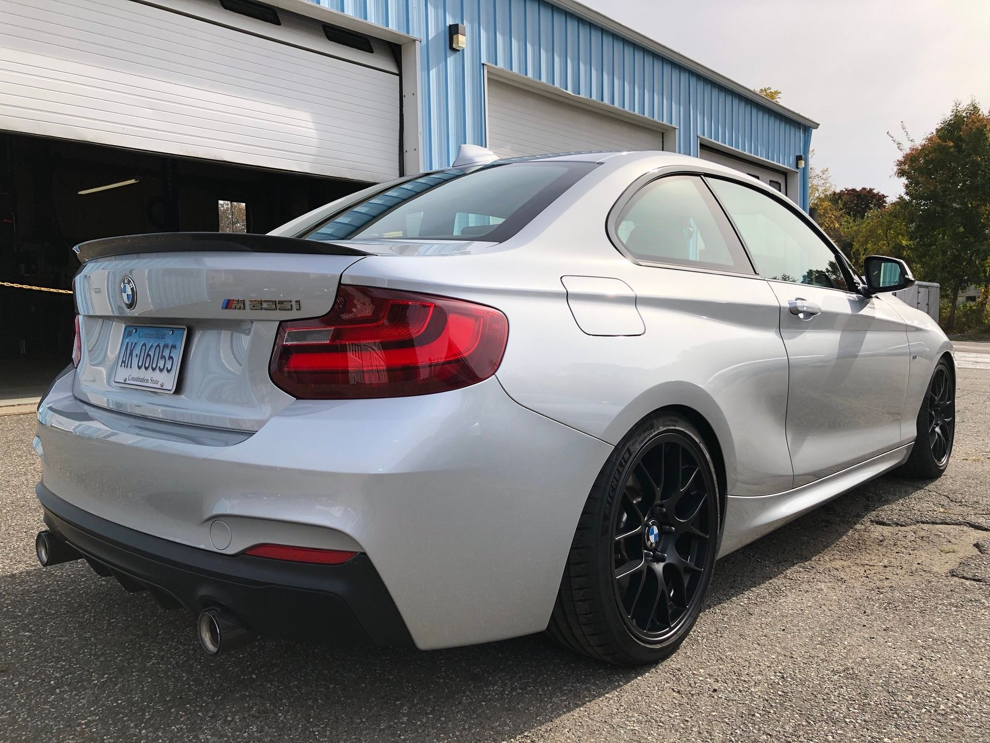 2014 BMW M235i - 2014 M235i 6MT 25k mi w/M Performance + street/track upgrades - Used - VIN WBA1J7C56EVX33663 - 25,000 Miles - 6 cyl - 2WD - Manual - Coupe - Silver - Niantic, CT 06357, United States