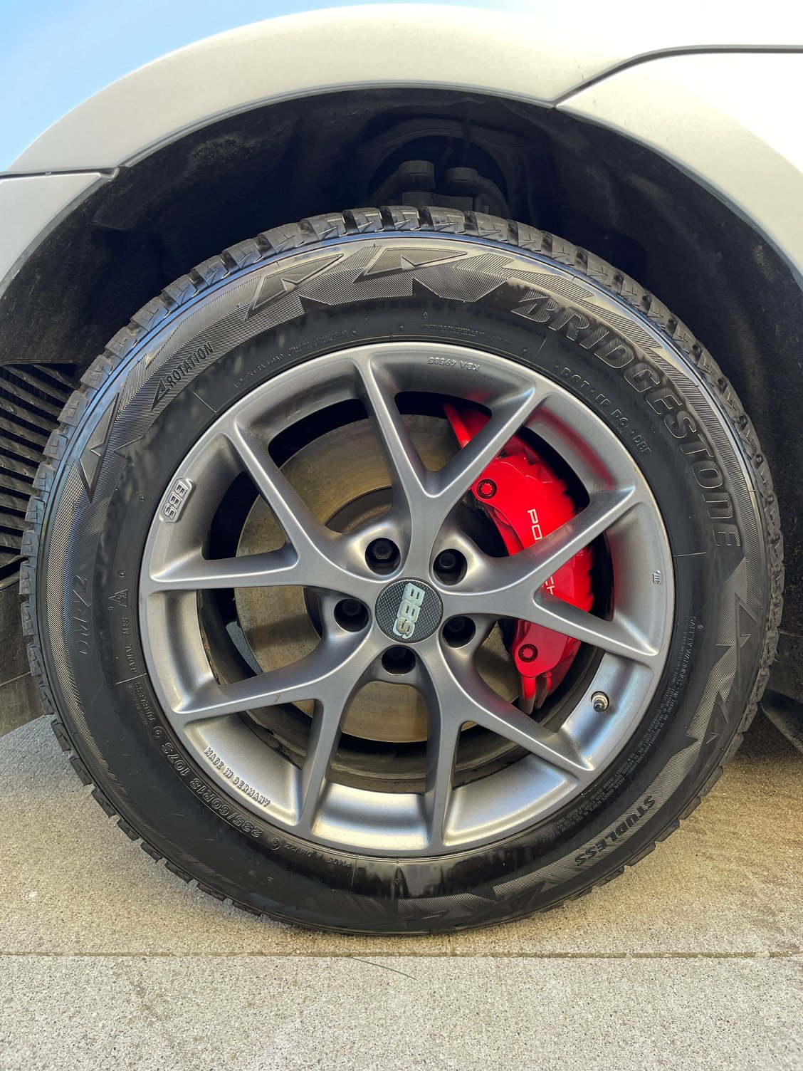 Macan Winter Wheels and Tires for Sale! Rennlist Porsche Discussion