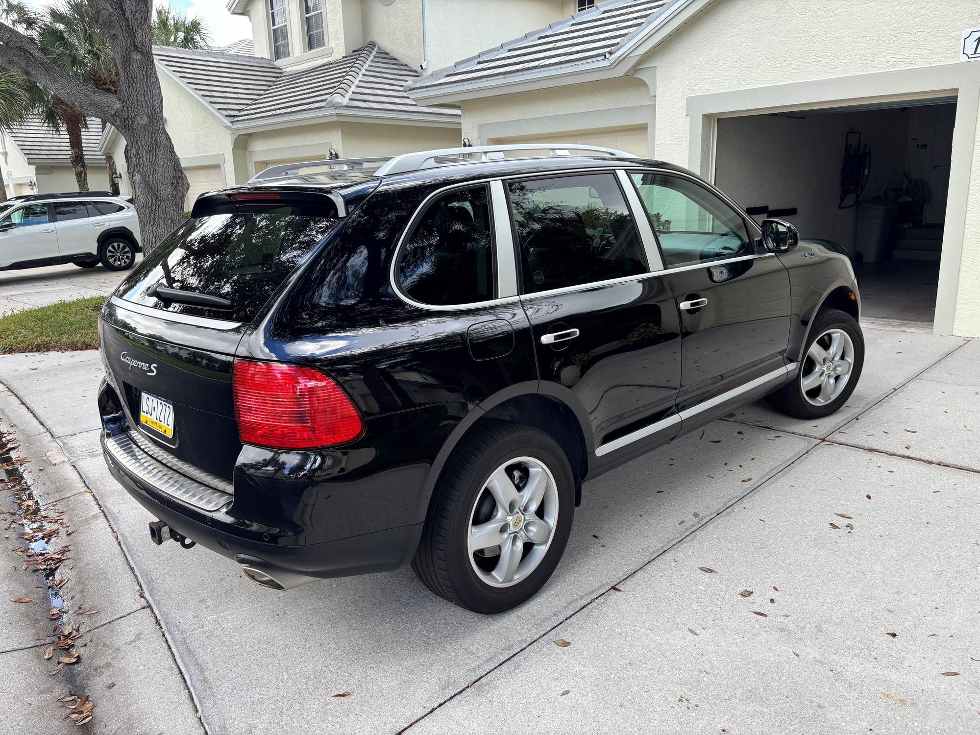 2006 Porsche Cayenne - for sale 2006 cayenne S well maintained with all hardcopy maint records, estero flori - Used - VIN WP1AB29P96LA61217 - 129,300 Miles - 8 cyl - 4WD - Automatic - SUV - Black - Estero, FL 33928, United States